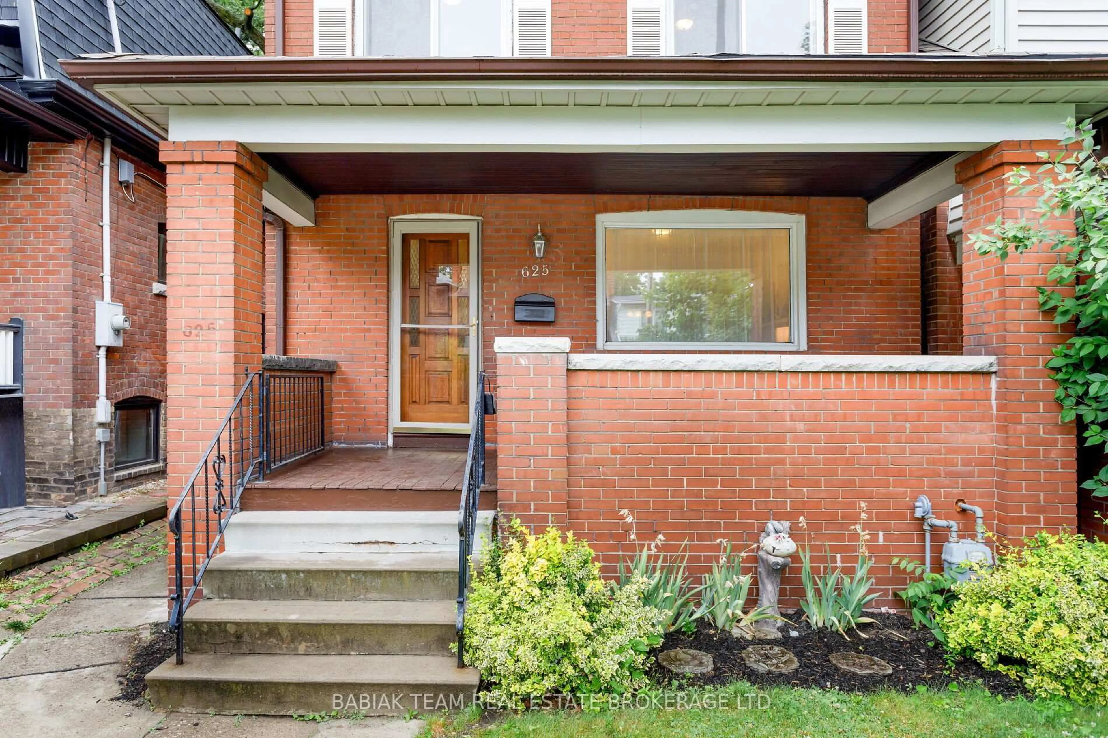 Home with brick exterior material, street for 625 Windermere Ave, Toronto Ontario M6S 3L9