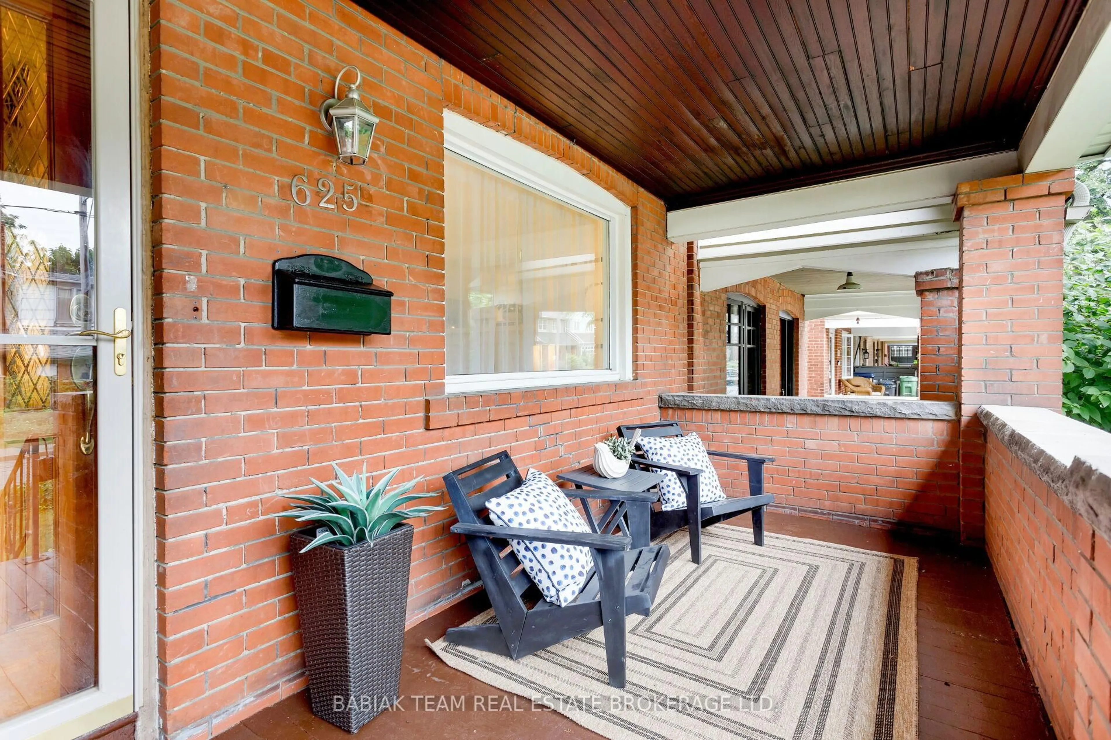 Unknown for 625 Windermere Ave, Toronto Ontario M6S 3L9