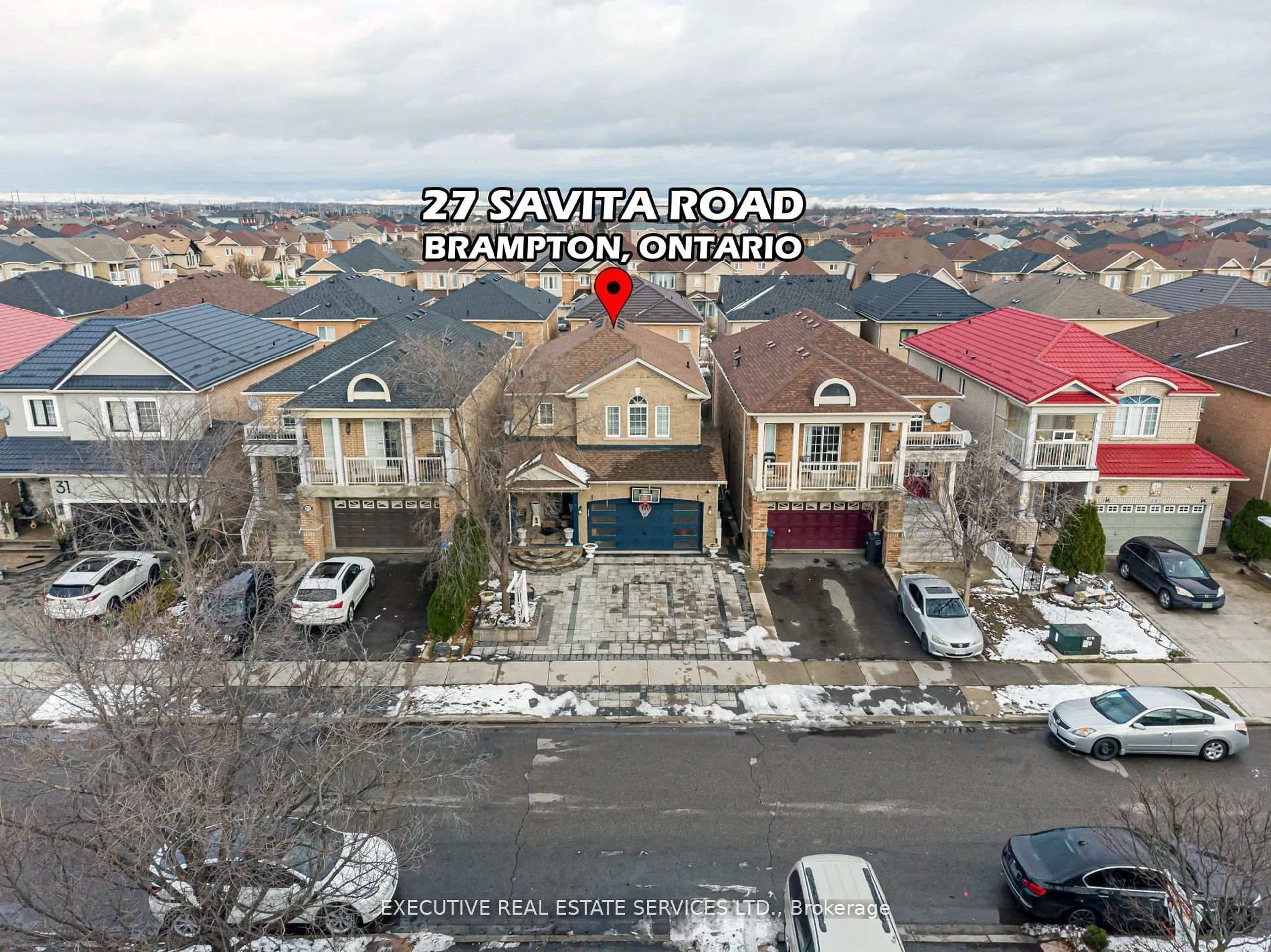 A pic from outside/outdoor area/front of a property/back of a property/a pic from drone, unknown for 27 Savita Rd, Brampton Ontario L7A 3V1