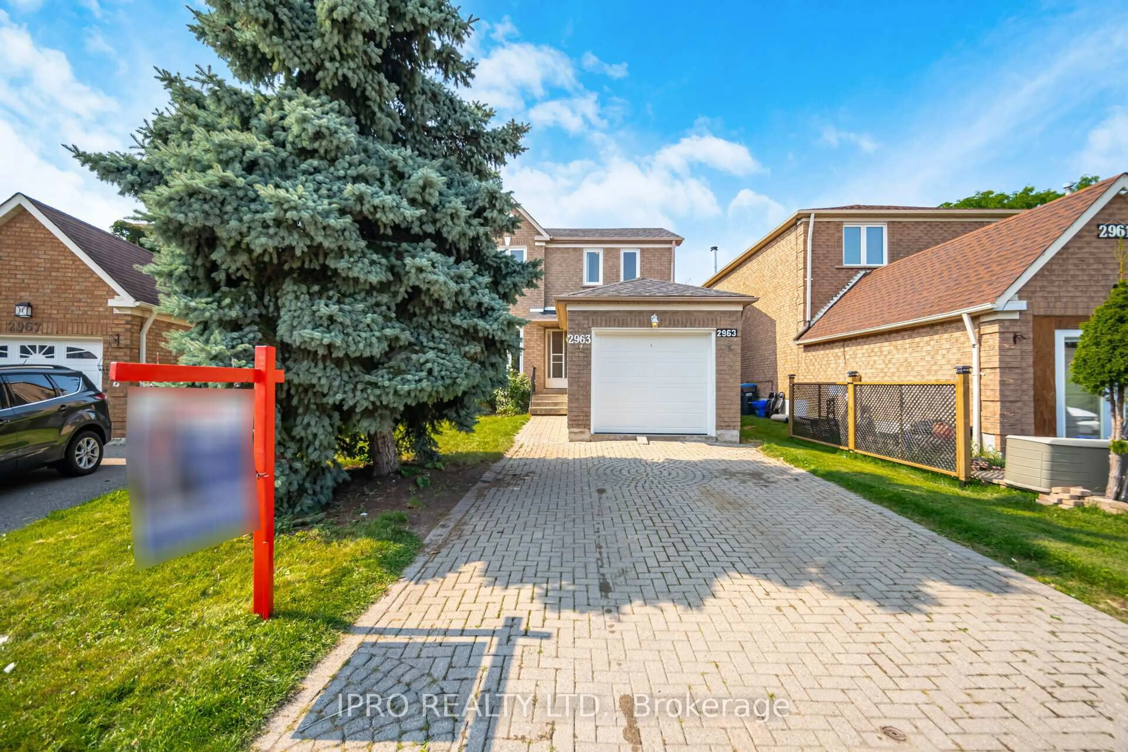 Home with brick exterior material, street for 2963 Gulfstream Way, Mississauga Ontario L5N 6J9