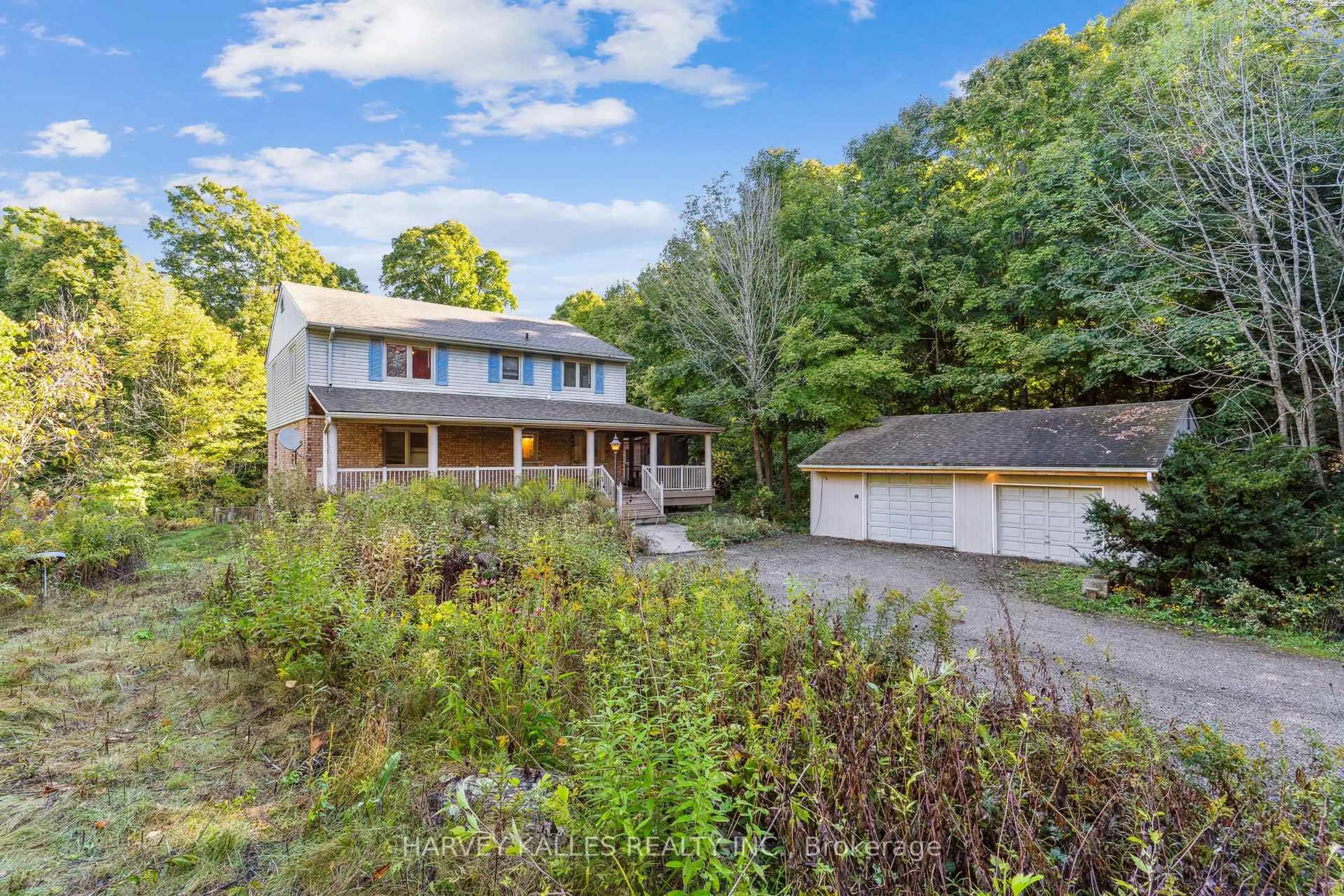 A pic from outside/outdoor area/front of a property/back of a property/a pic from drone, water/lake/river/ocean view for 16771 Albion Tr, Caledon Ontario L7E 3R1