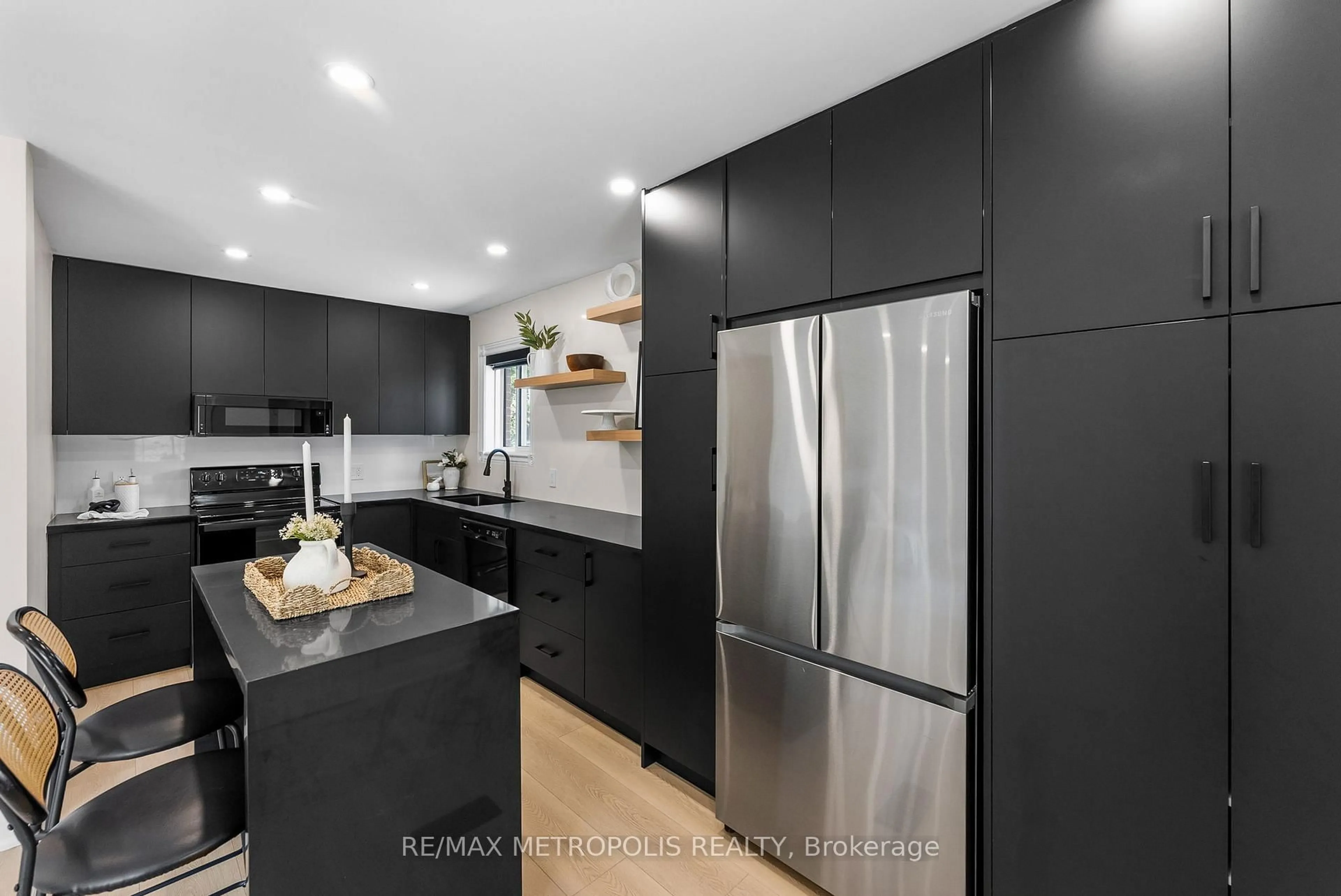 Contemporary kitchen, unknown for 96 Allenby Ave, Toronto Ontario M9W 1S9