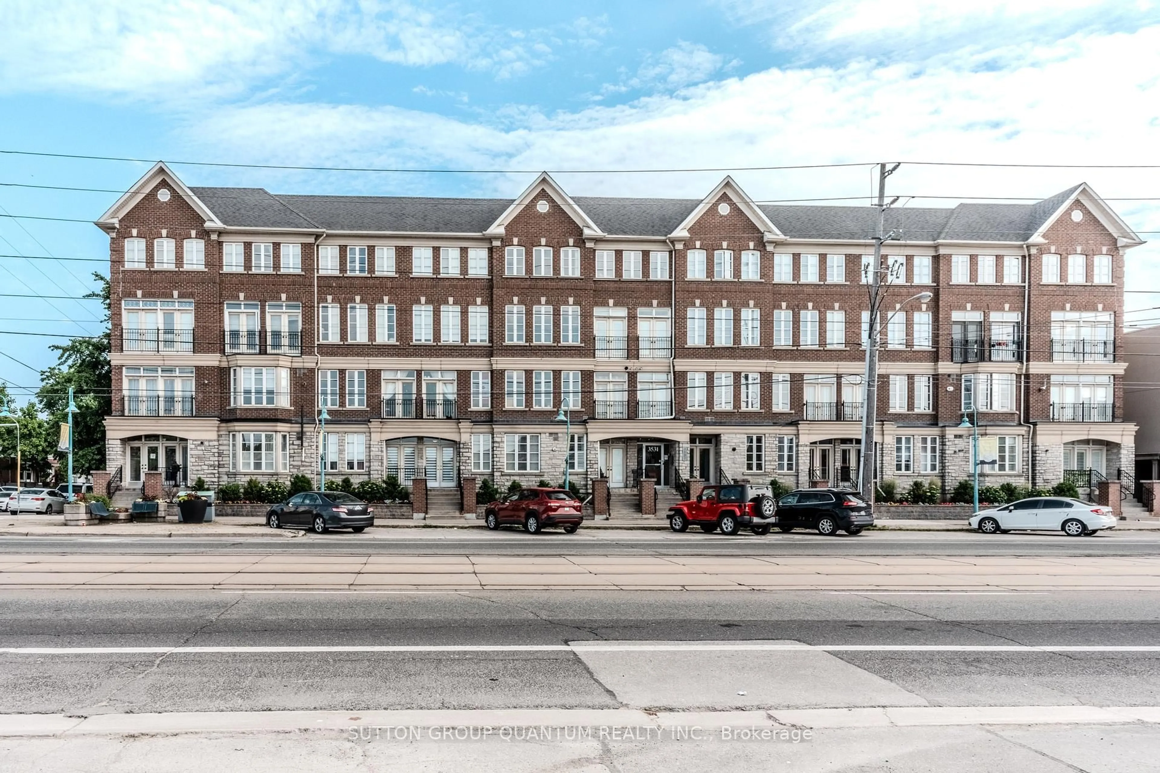 Unknown for 3531 Lake Shore Blvd #105, Toronto Ontario M8W 1P4