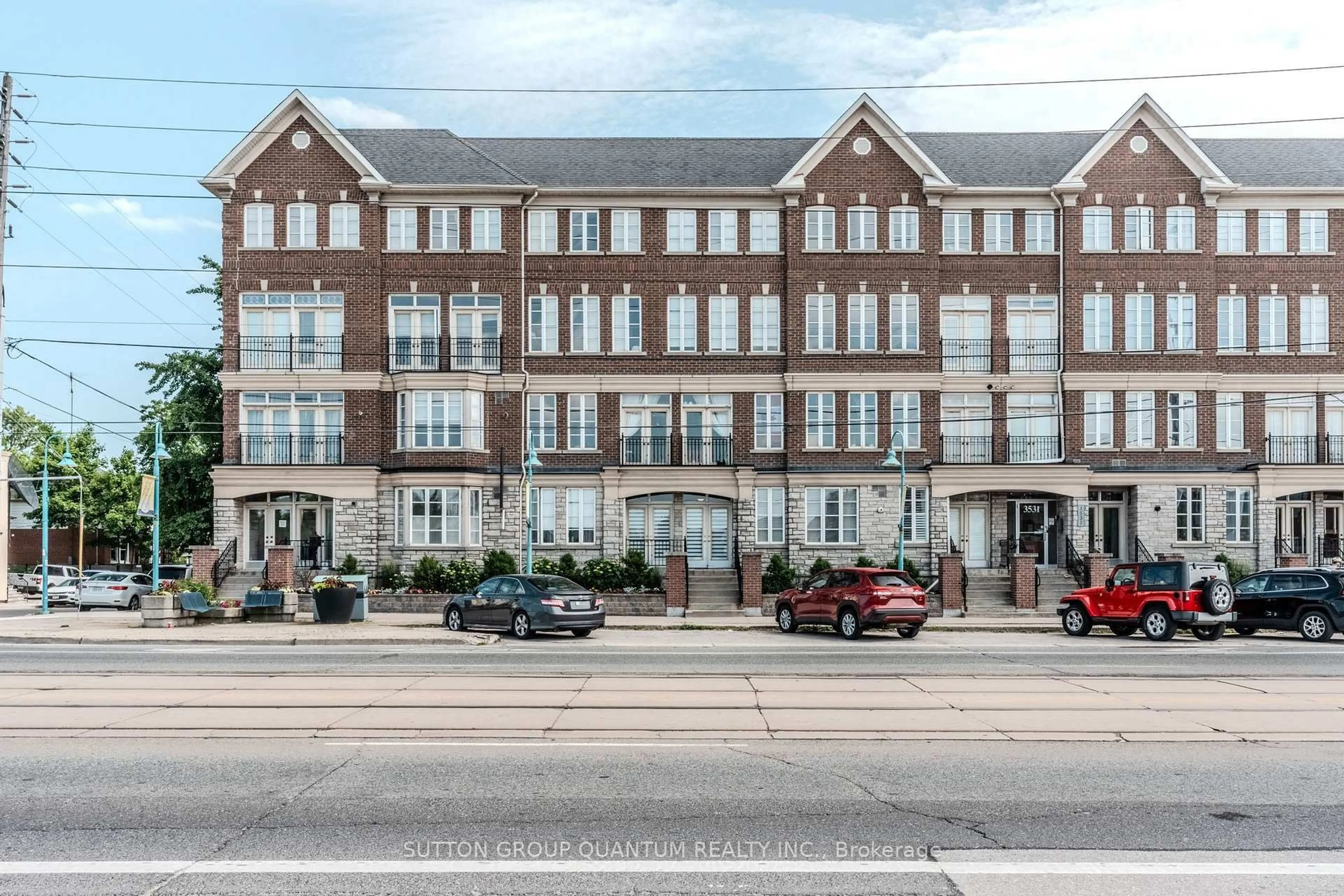 Unknown for 3531 Lake Shore Blvd #105, Toronto Ontario M8W 1P4