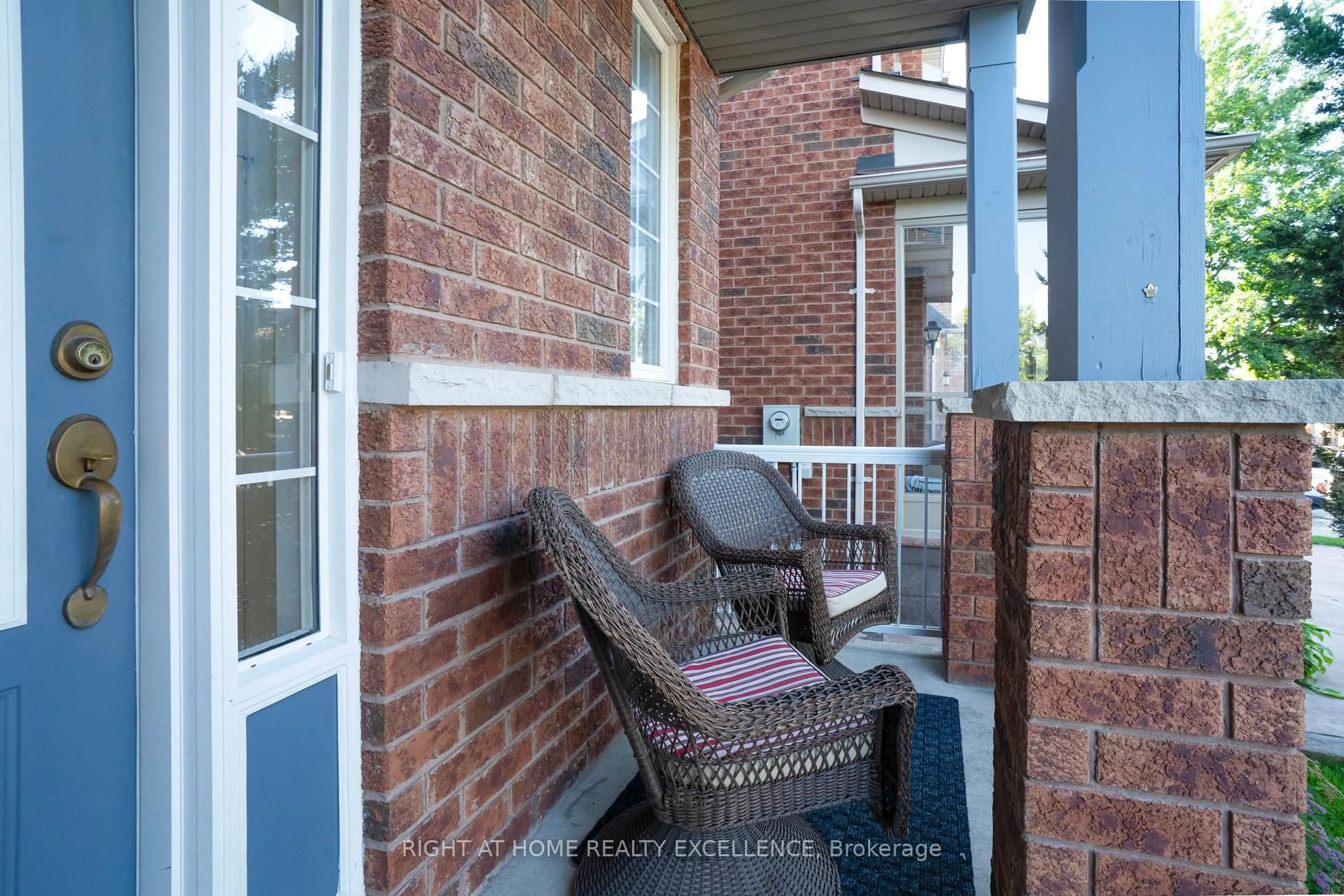 Unknown for 32 Tobermory Cres, Brampton Ontario L6V 4T6