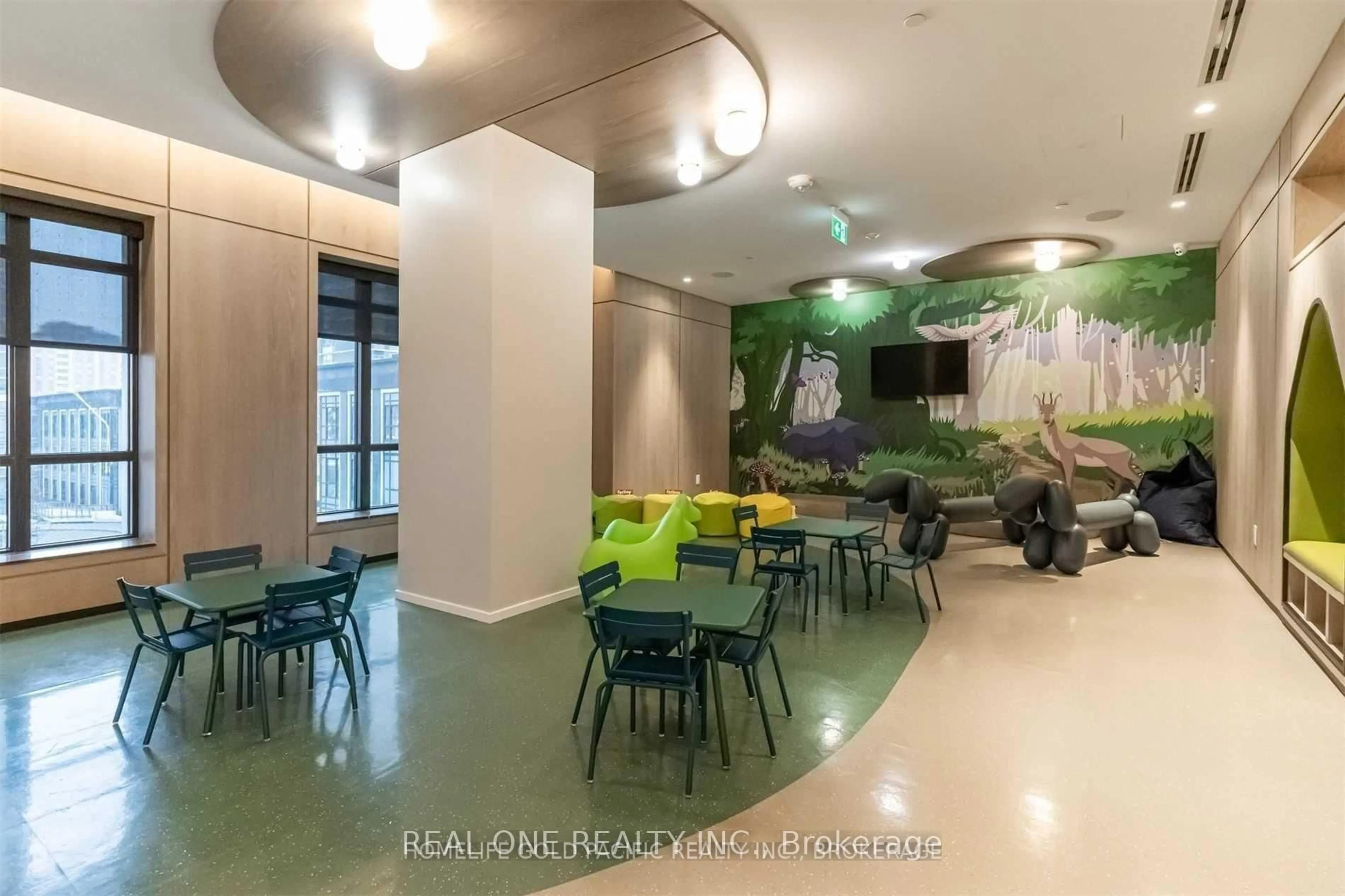 Lobby for 5 Mabelle Ave #1335, Toronto Ontario M9A 0C8