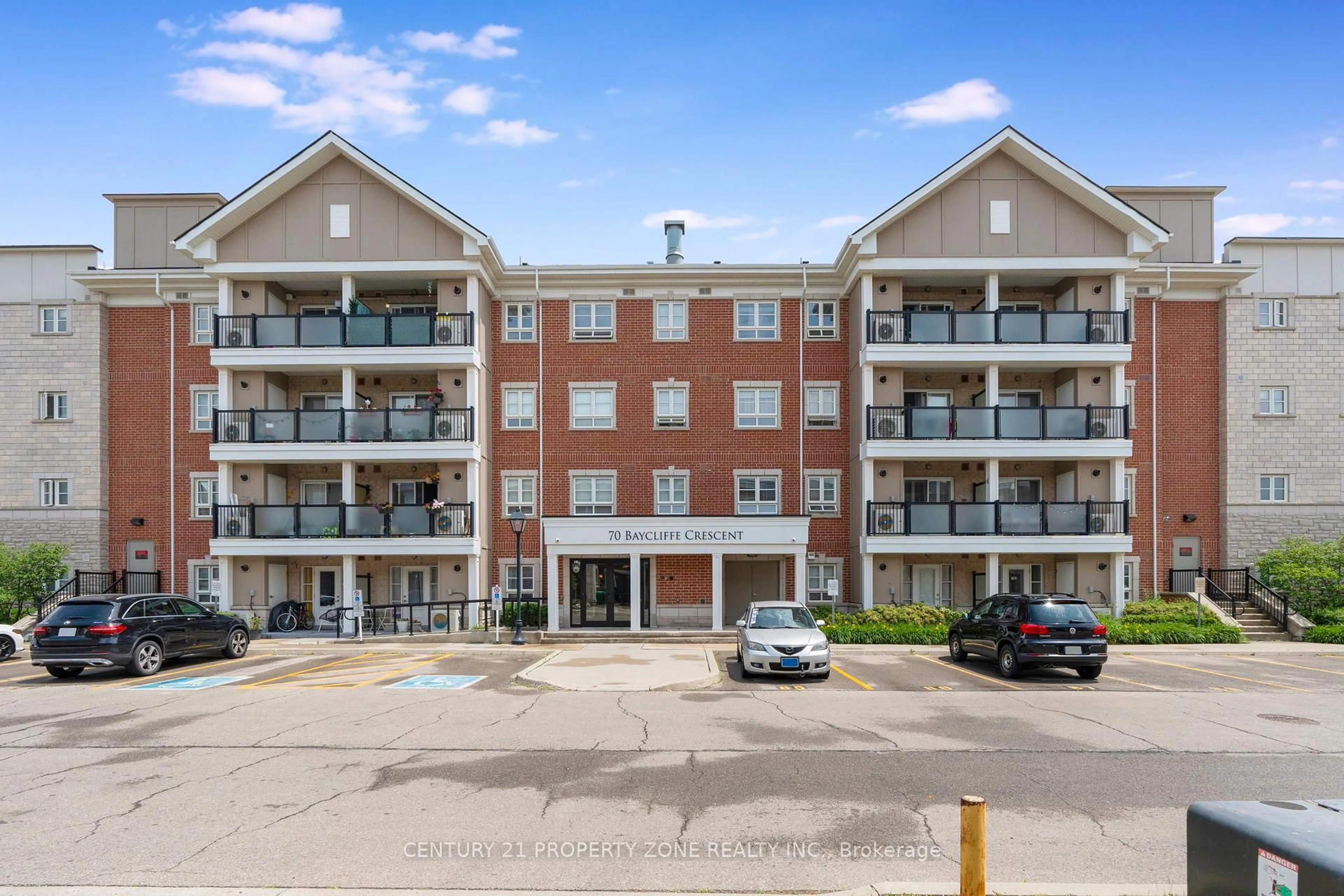 A pic from outside/outdoor area/front of a property/back of a property/a pic from drone, building for 70 Baycliffe Cres #412, Brampton Ontario L7A 0Z5