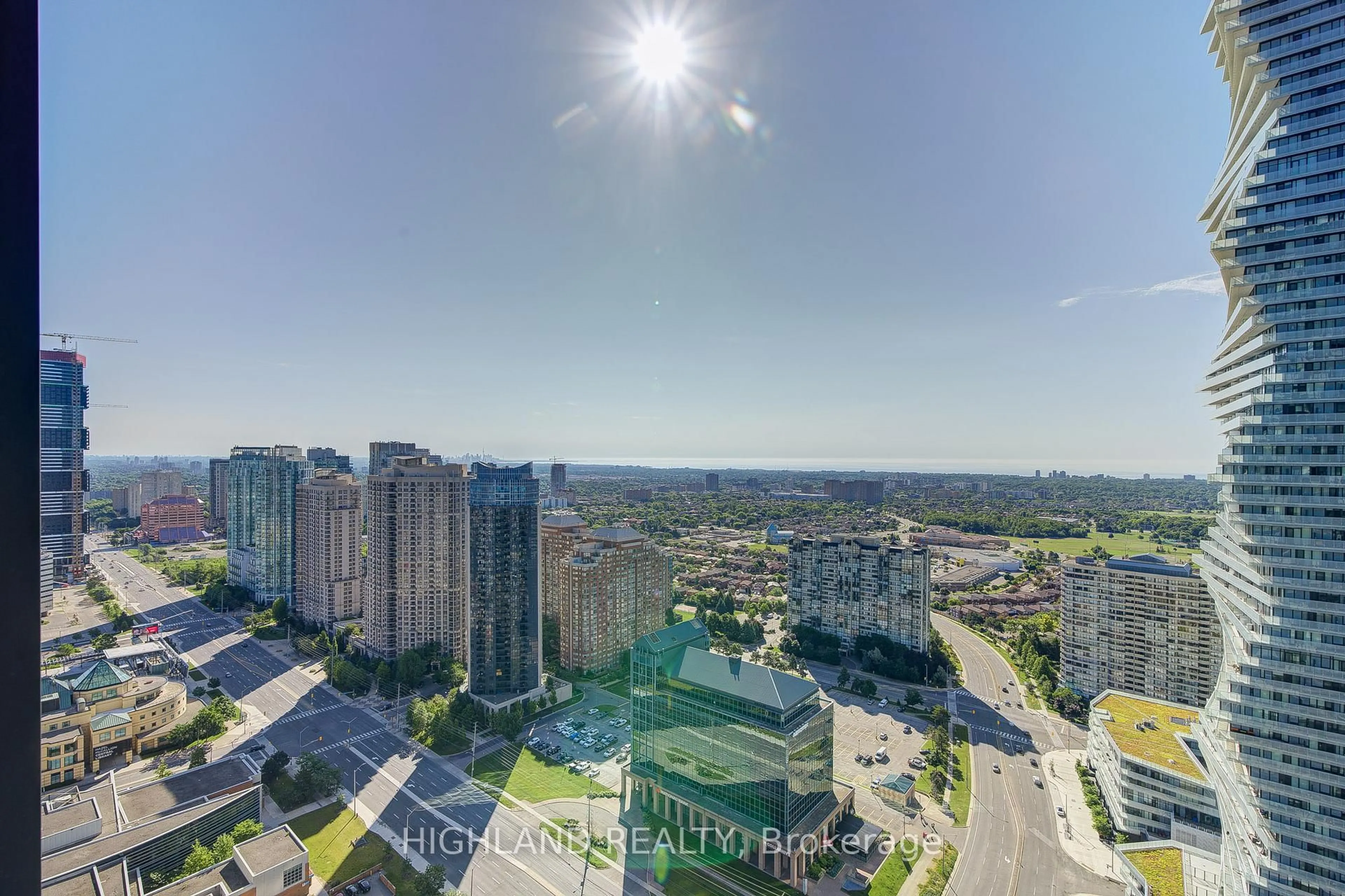 A pic from outside/outdoor area/front of a property/back of a property/a pic from drone, city buildings view from balcony for 510 Curran Pl #3510, Mississauga Ontario L5B 0G4