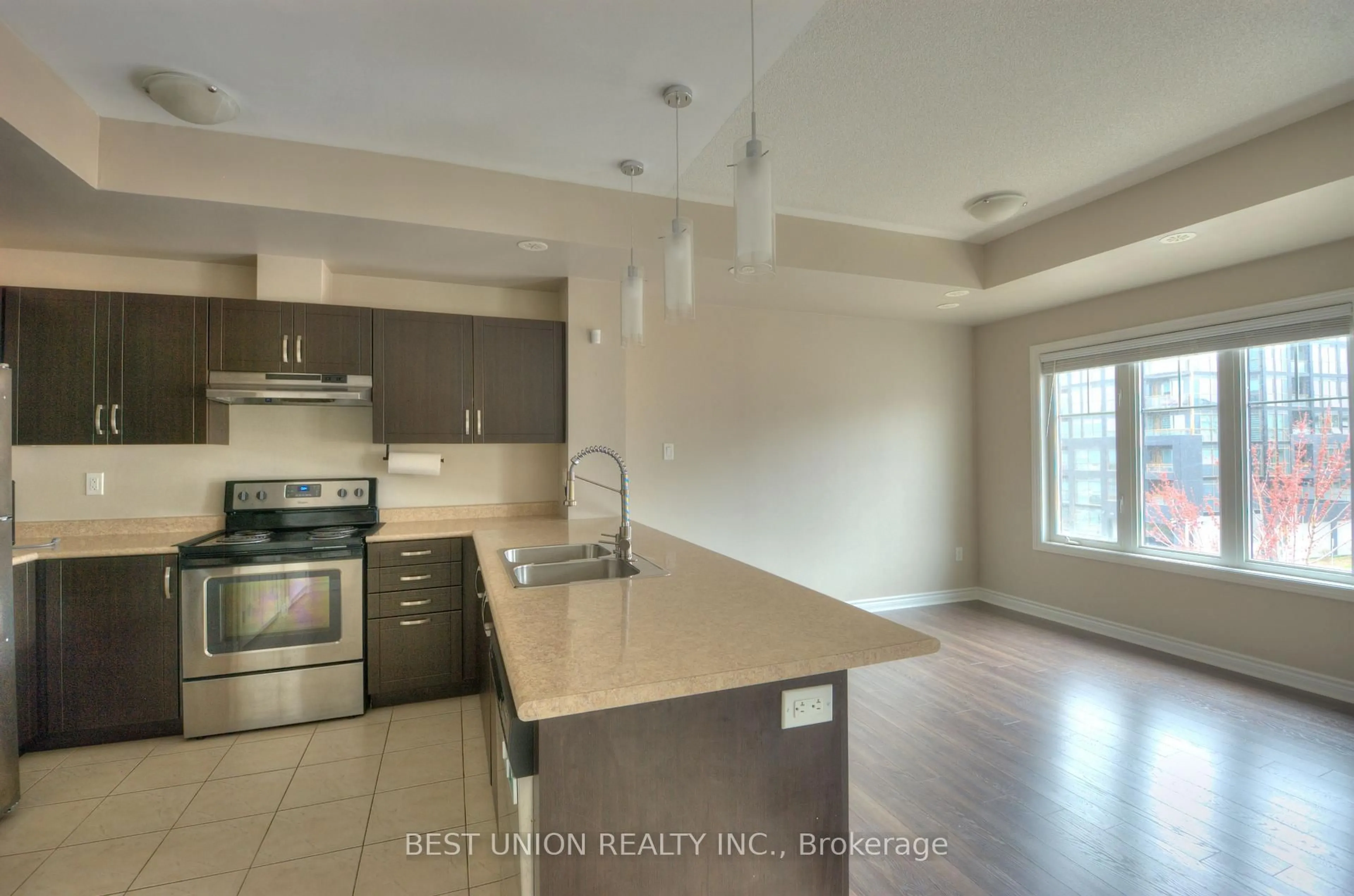 Open concept kitchen, unknown for 2420 Baronwood Dr #22-04, Oakville Ontario L6M 0X6
