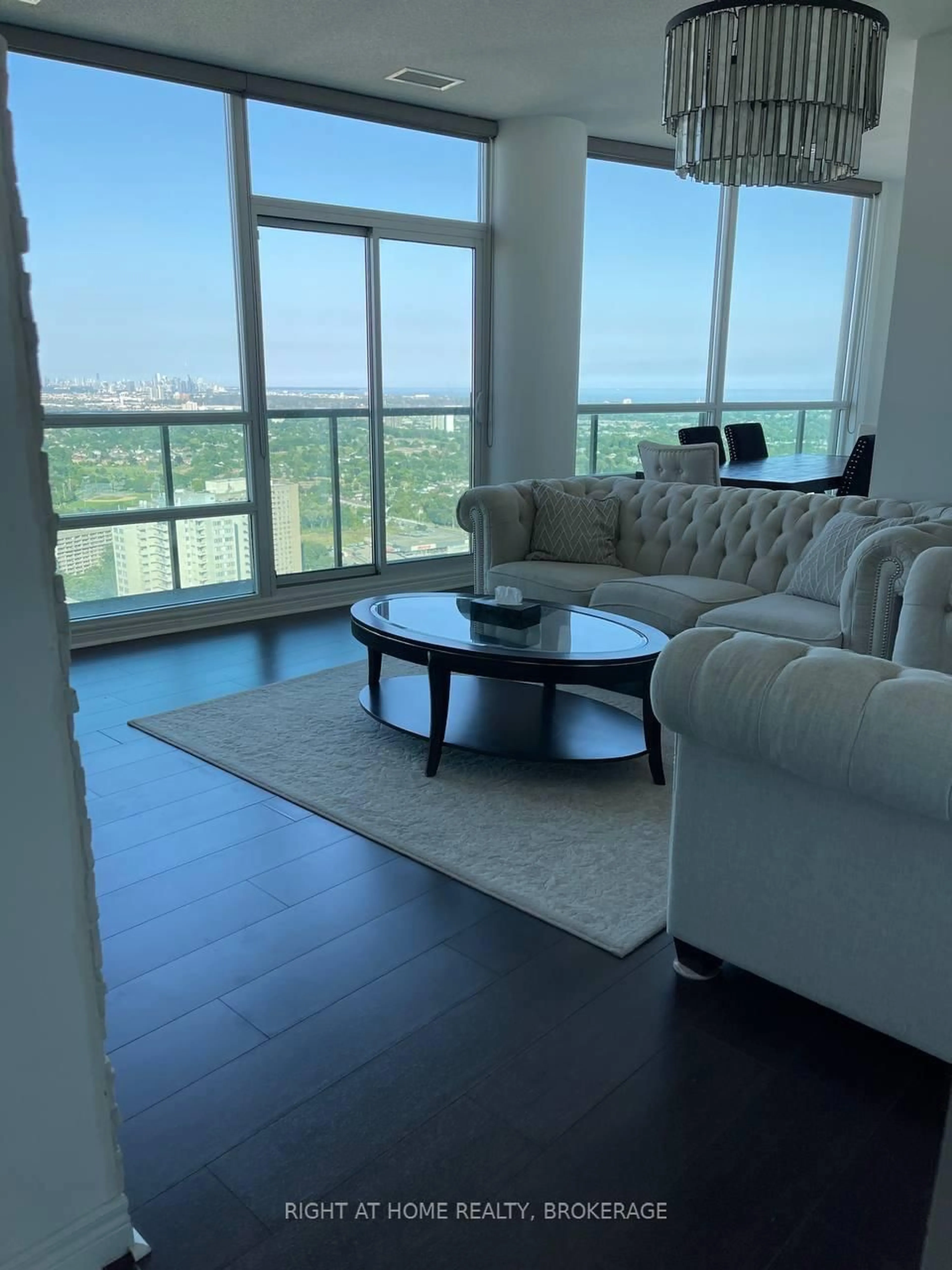 Living room with furniture, unknown for 208 Enfield Pl #PH101, Mississauga Ontario L5B 0G8