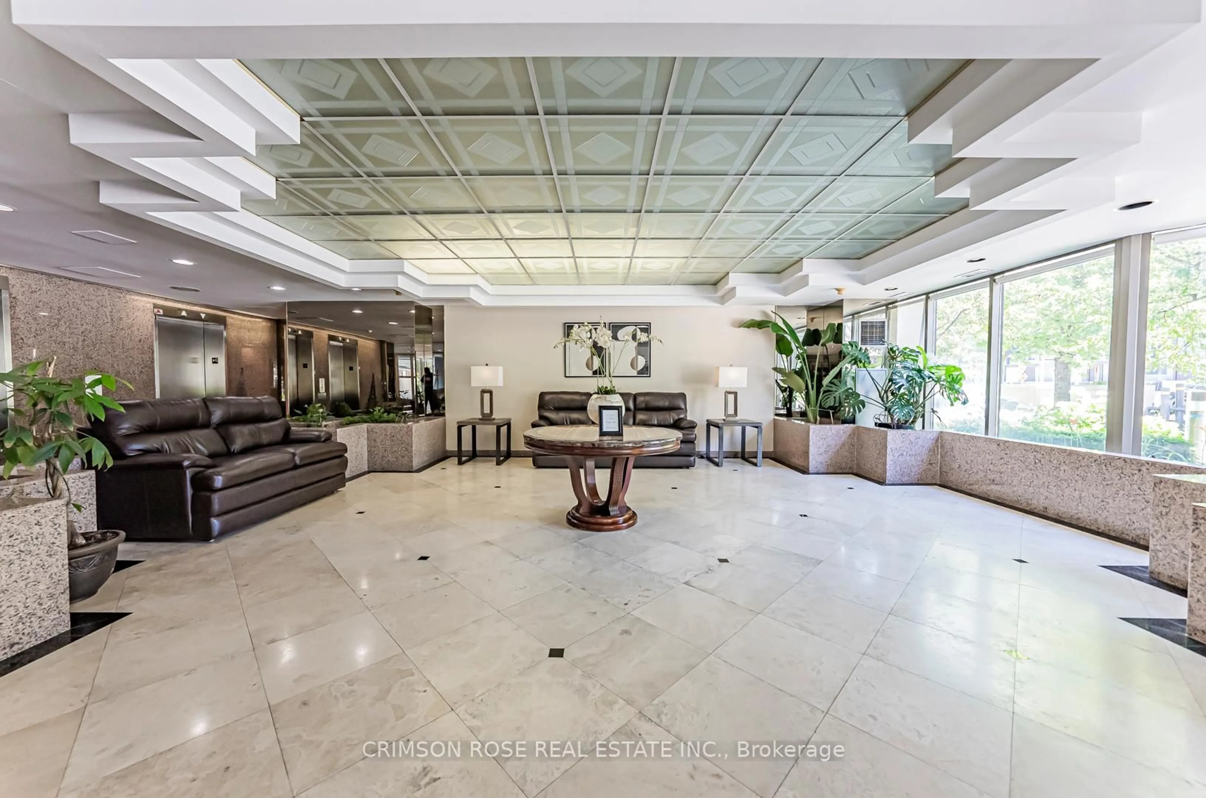 Lobby for 400 Webb Dr #1609, Mississauga Ontario L5B 3Z7