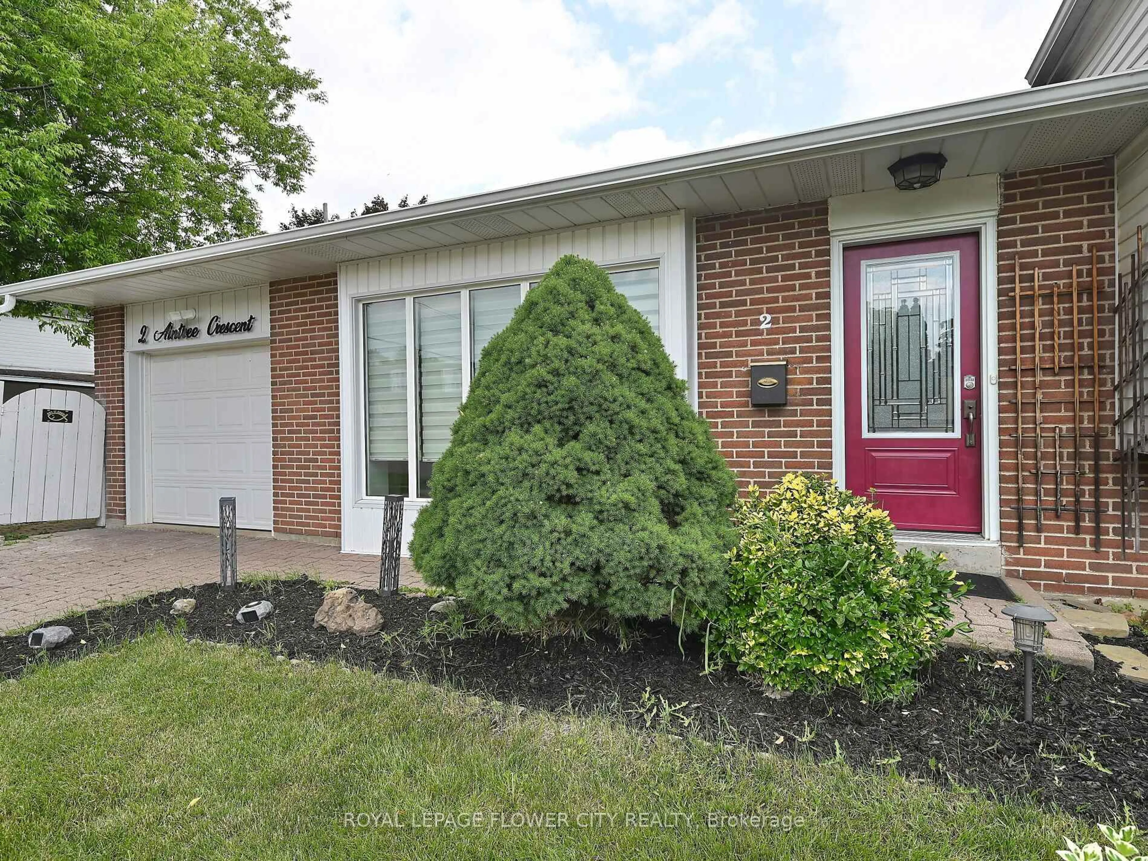 Home with brick exterior material, street for 2 Aintree Cres, Brampton Ontario L6T 2T1