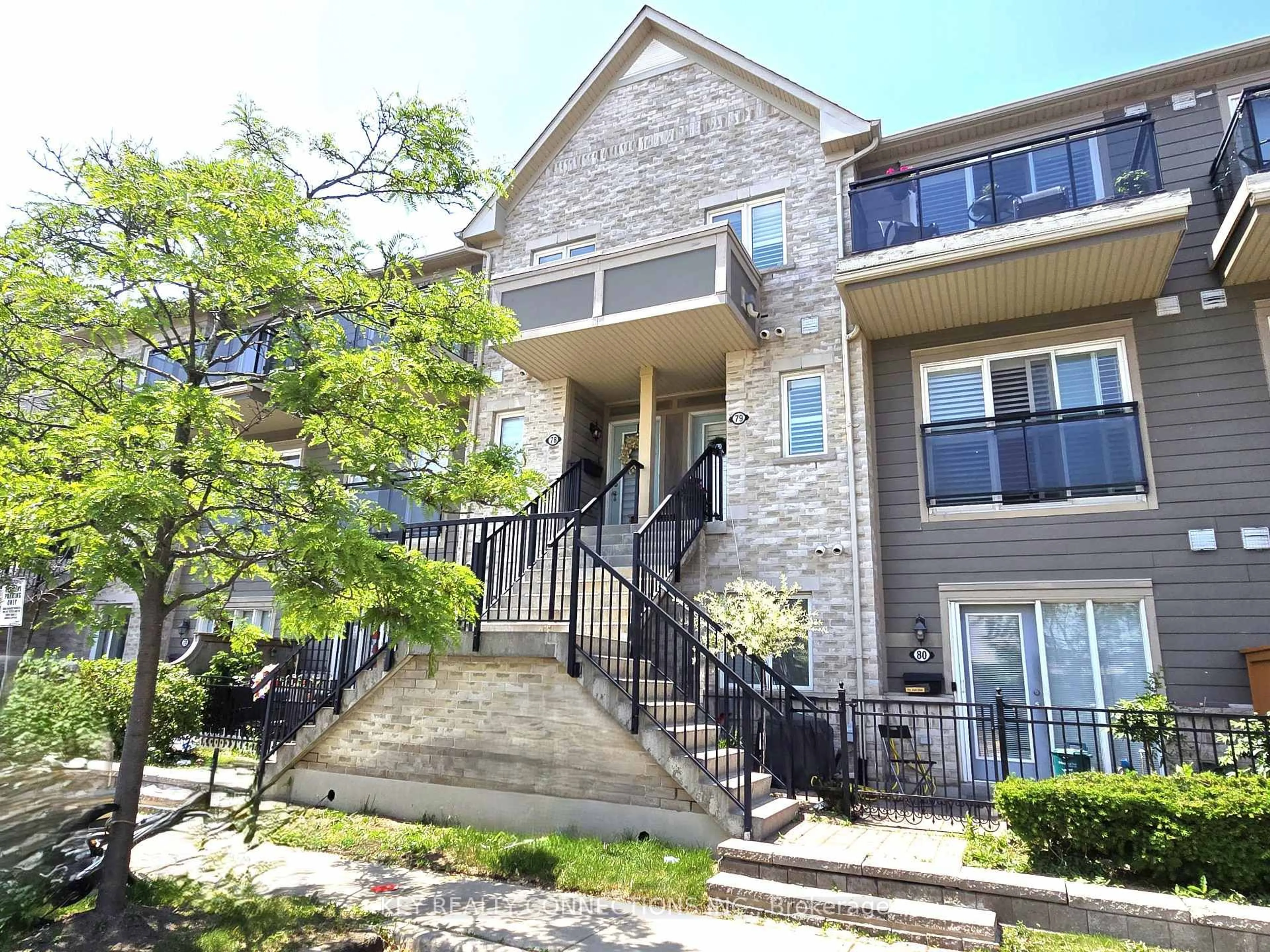 Unknown for 60 Fairwood Circ #79, Brampton Ontario L6R 0Y6