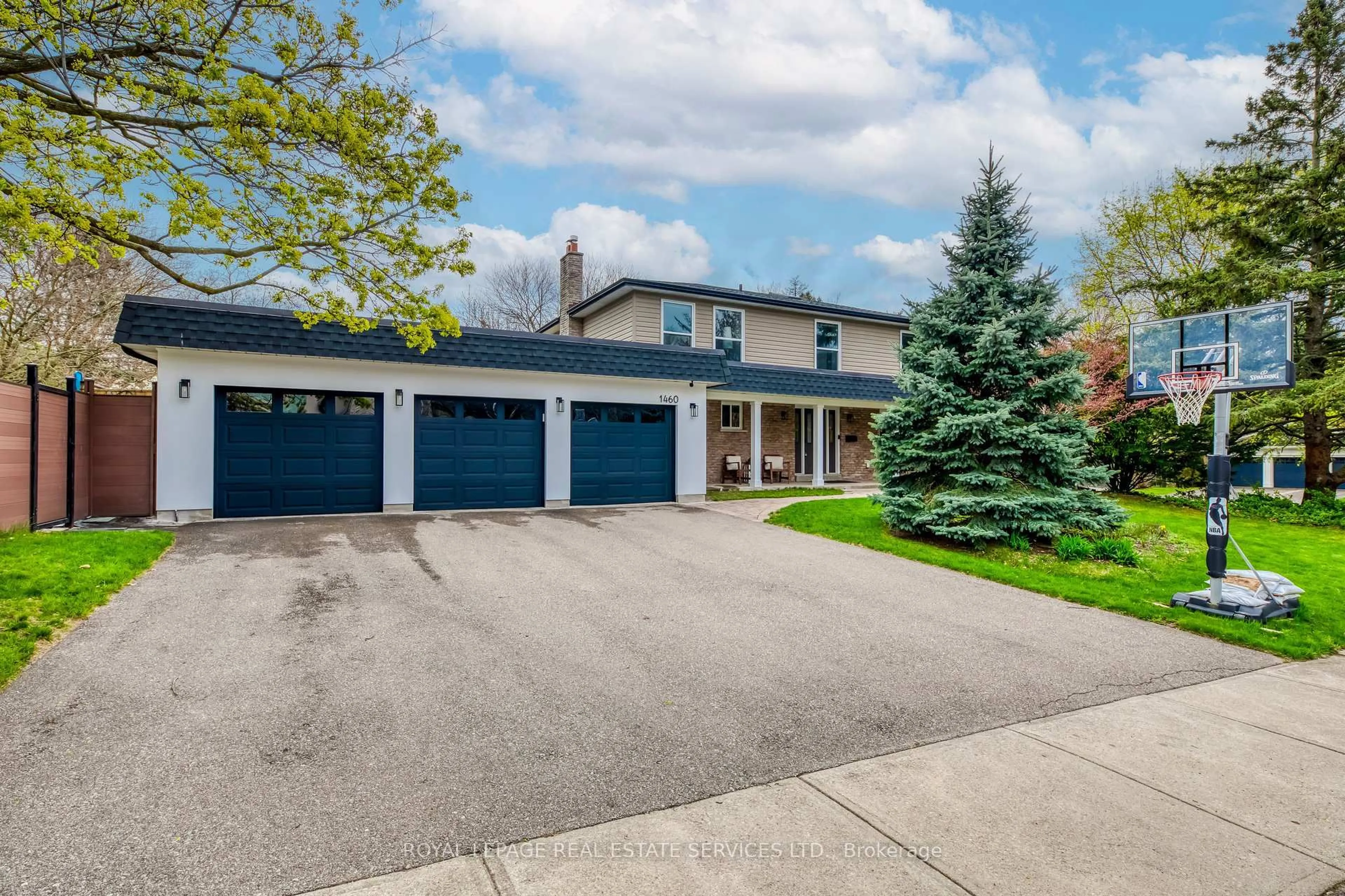 Unknown for 1460 Caulder Dr, Oakville Ontario L6J 5S9