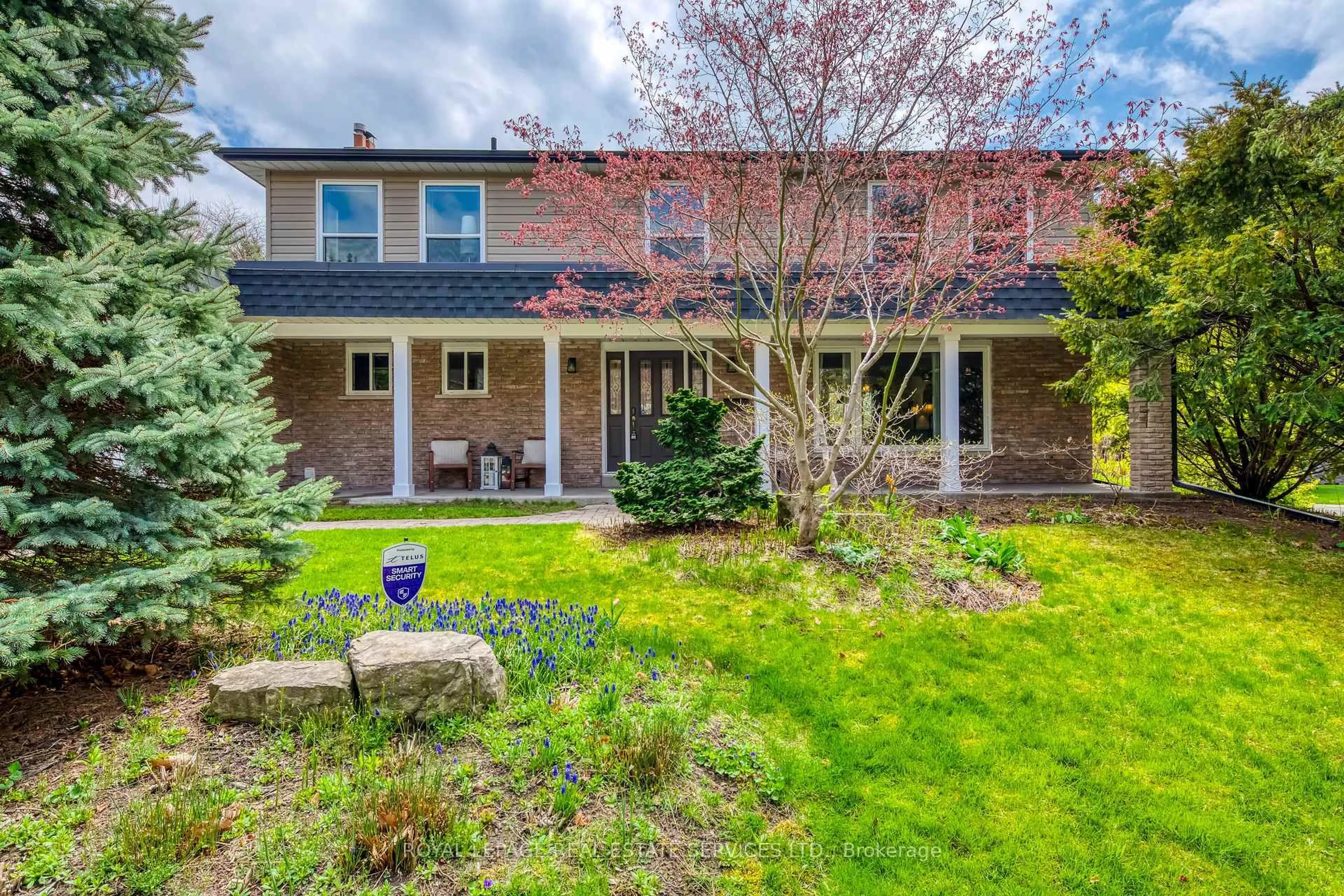 Home with brick exterior material, street for 1460 Caulder Dr, Oakville Ontario L6J 5S9