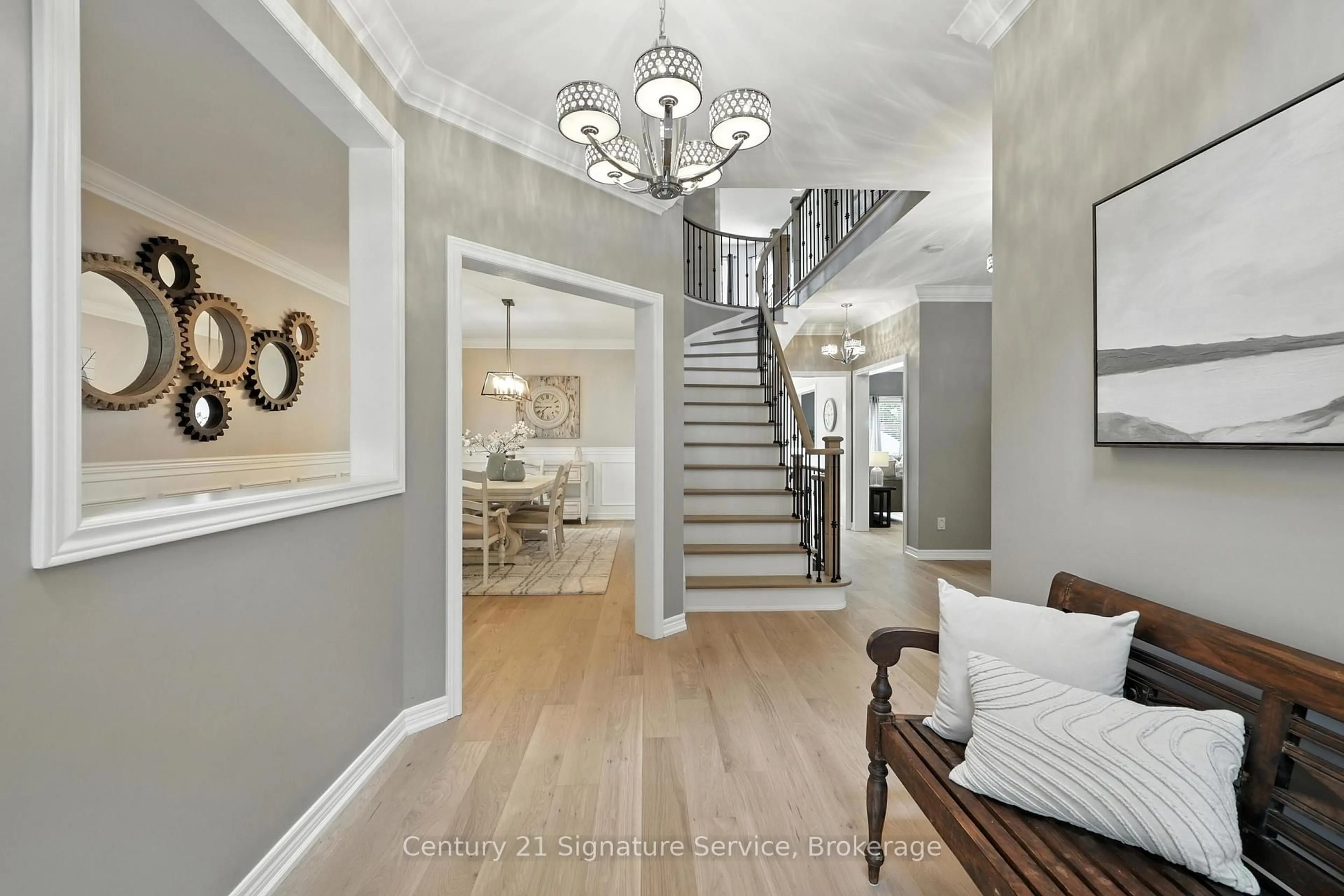 Indoor entryway for 77 Esposito Dr, Caledon Ontario L7E 1T5