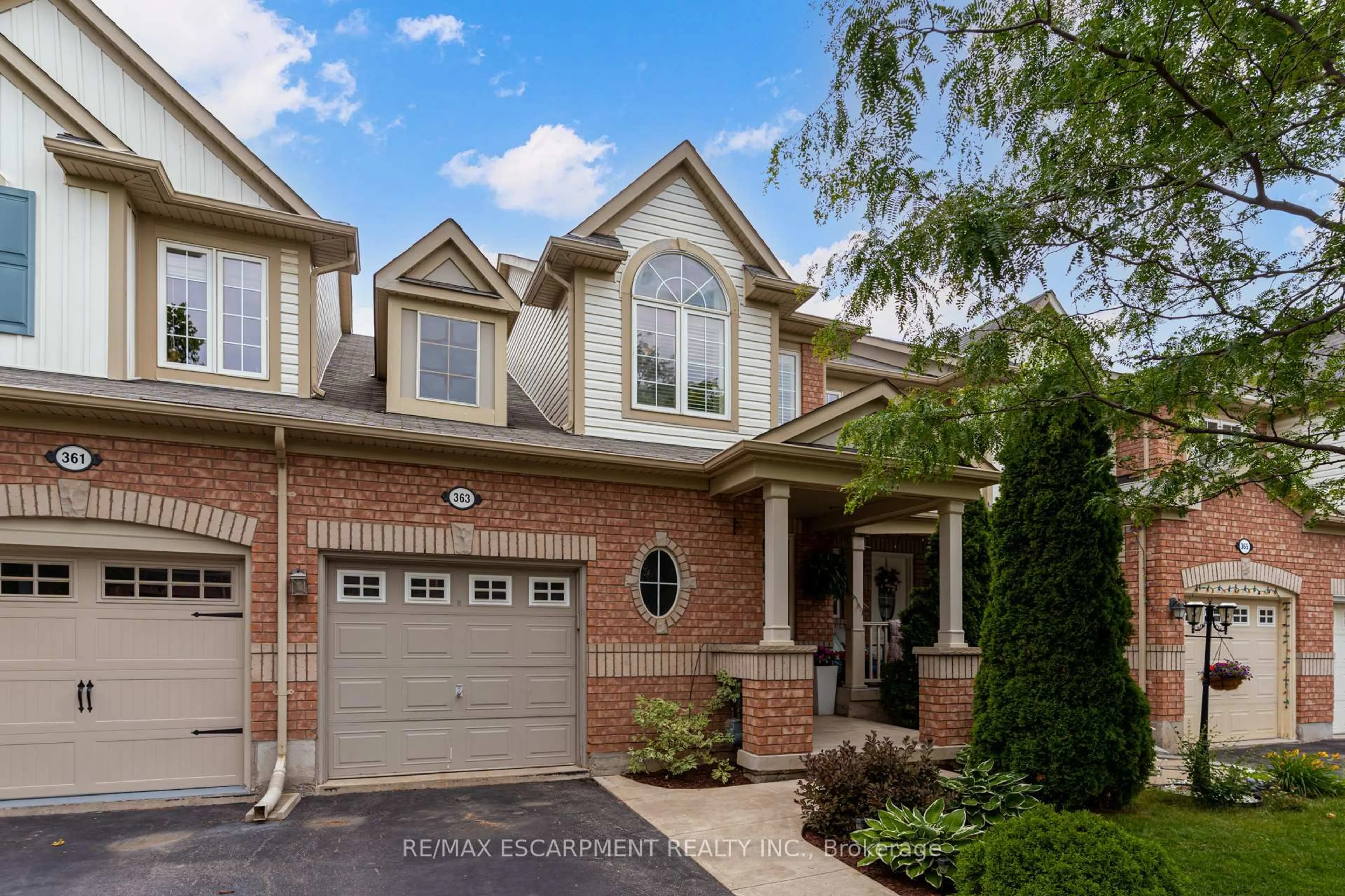 Home with brick exterior material, street for 363 Prosser Circ, Milton Ontario L9T 0P6