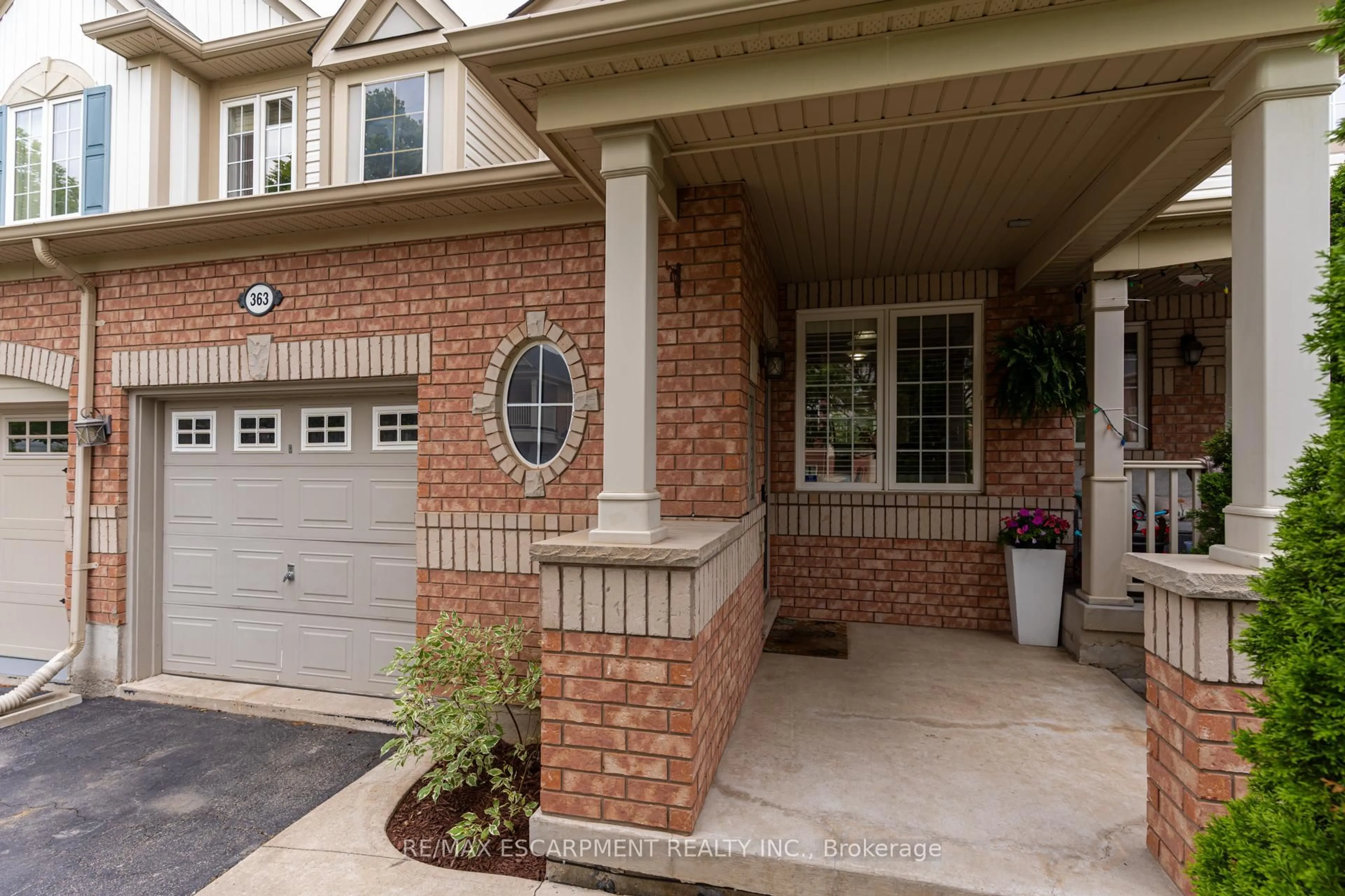 Home with brick exterior material, street for 363 Prosser Circ, Milton Ontario L9T 0P6