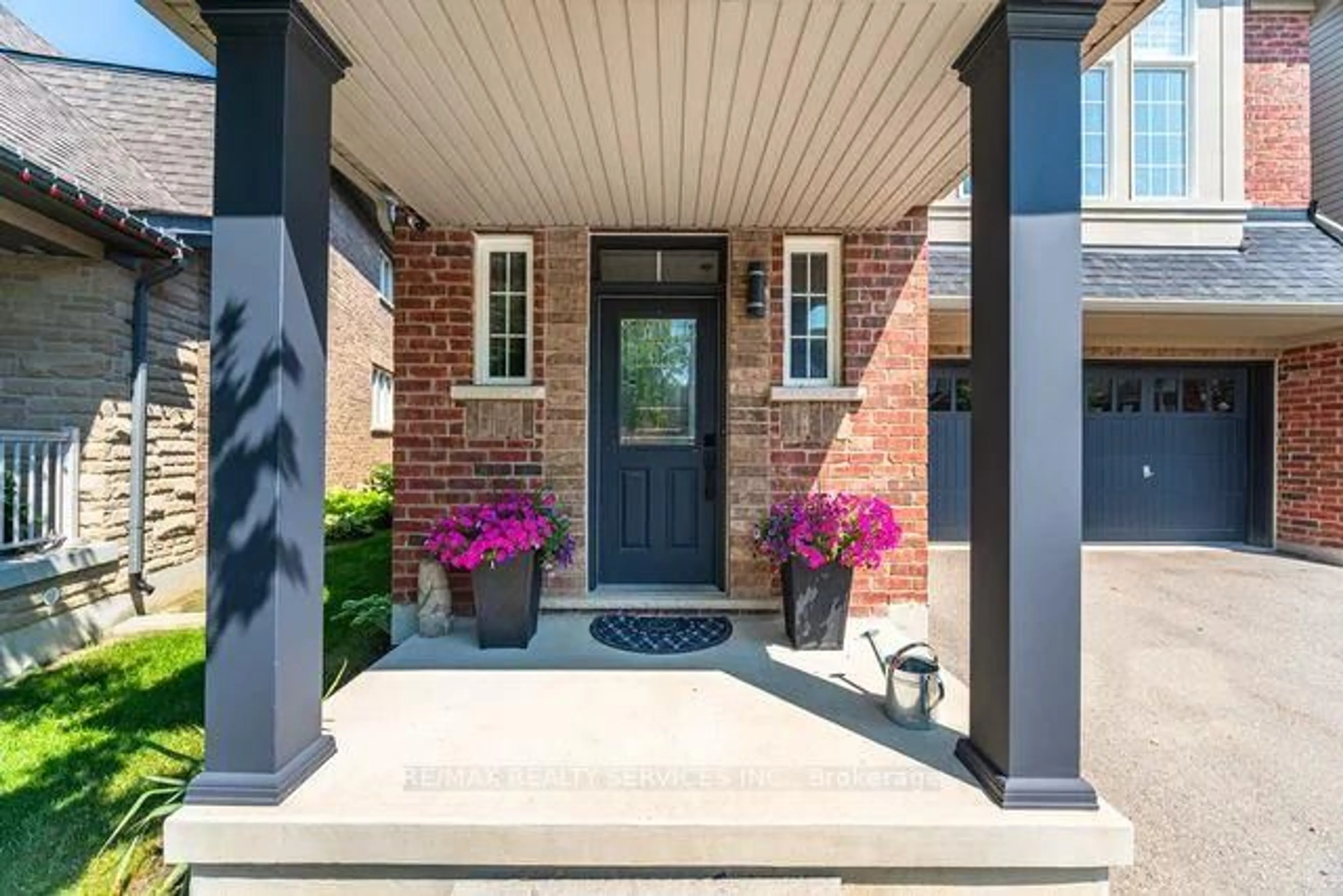 Home with brick exterior material, street for 6 Kearny Ave, Caledon Ontario L7C 3N9
