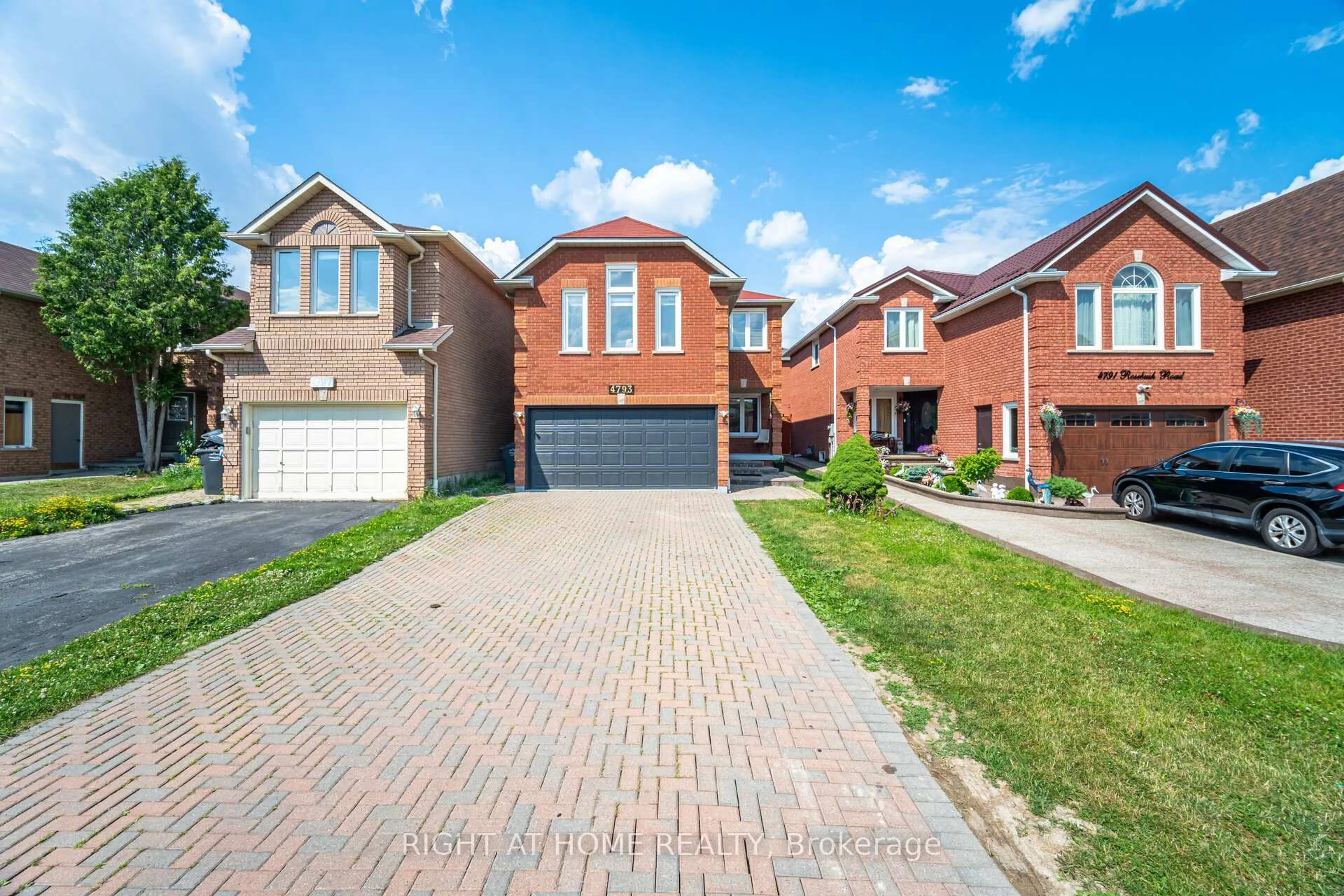 Home with brick exterior material, street for 4793 Rosebush Rd, Mississauga Ontario L5M 5N2