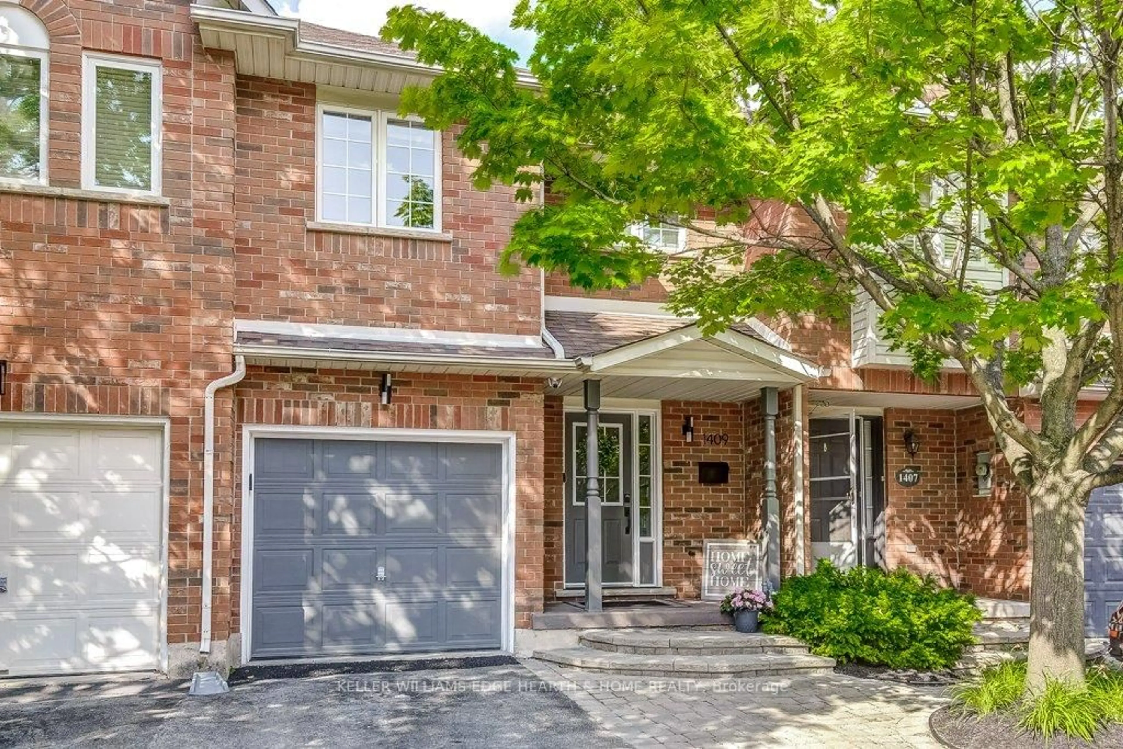 Home with brick exterior material, street for 1409 Tobyn Dr, Burlington Ontario L7M 4V7