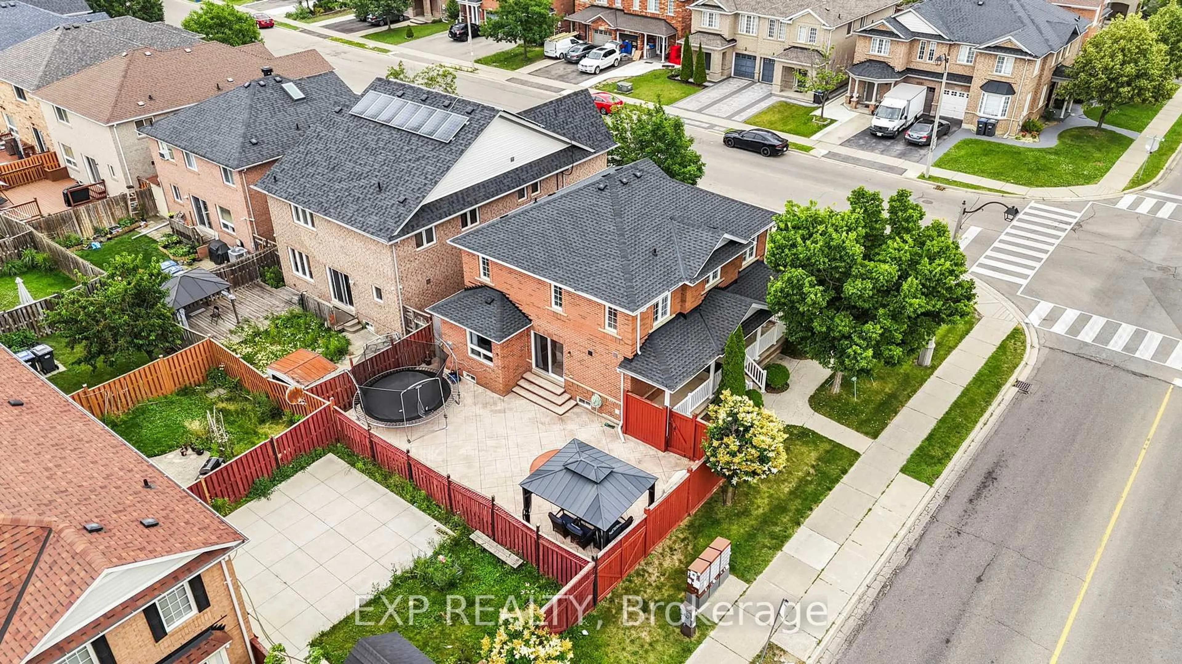 A pic from outside/outdoor area/front of a property/back of a property/a pic from drone, street for 347 Brisdale Dr, Brampton Ontario L7A 3M6