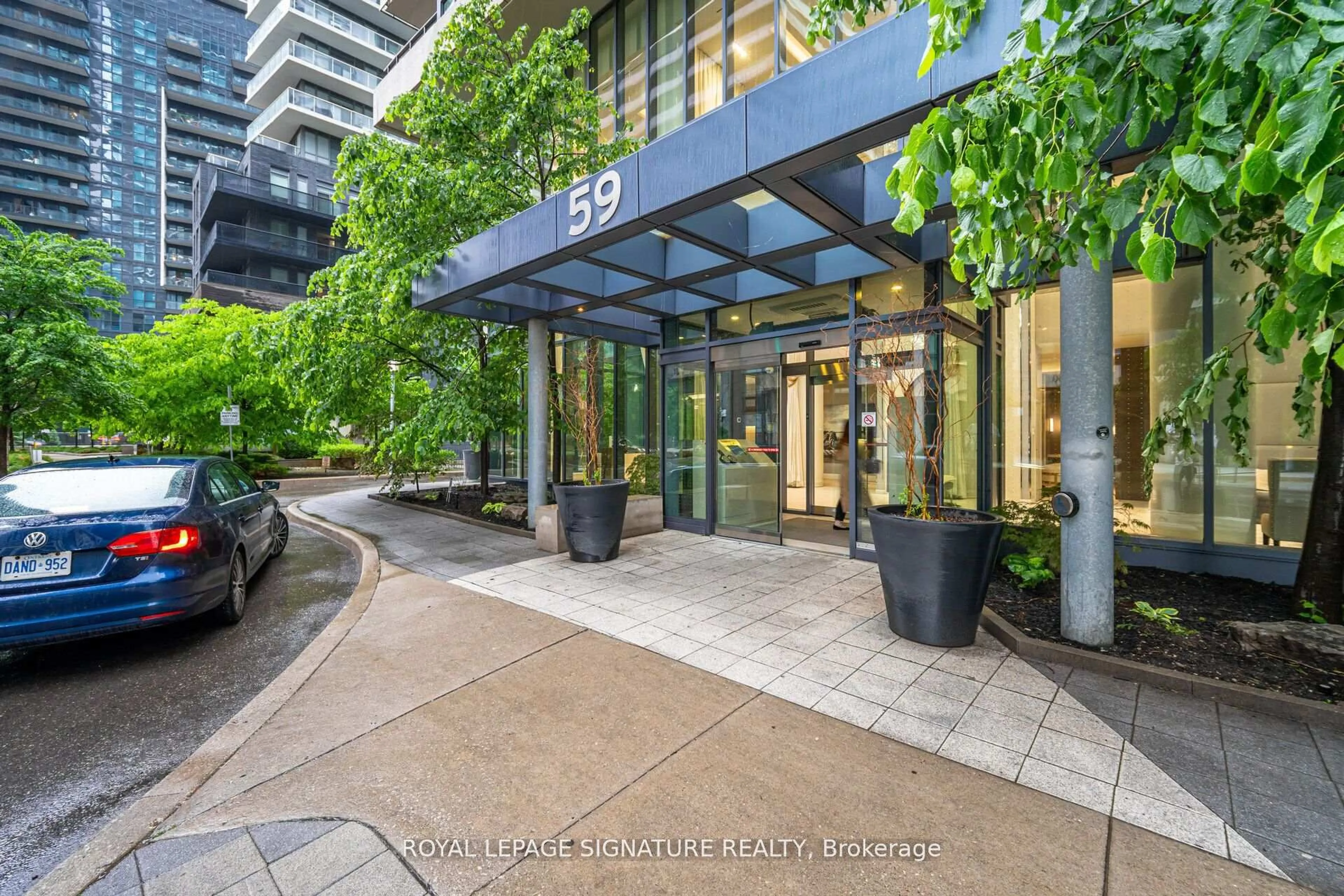 Unknown for 59 Annie Craig Dr #1202, Toronto Ontario M8V 0C4