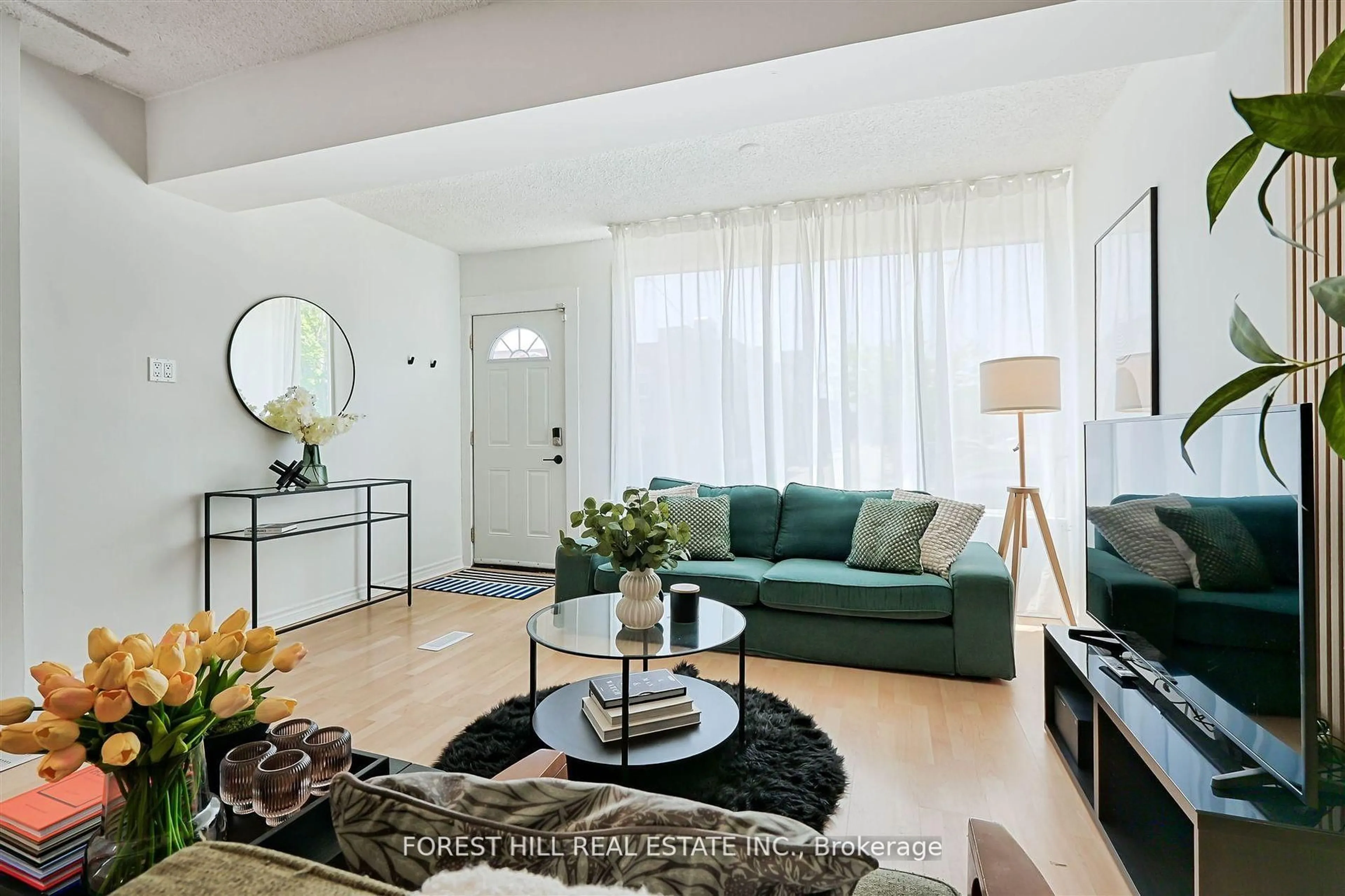 Living room with furniture, unknown for 135 Fifth St, Toronto Ontario M8V 2Z5