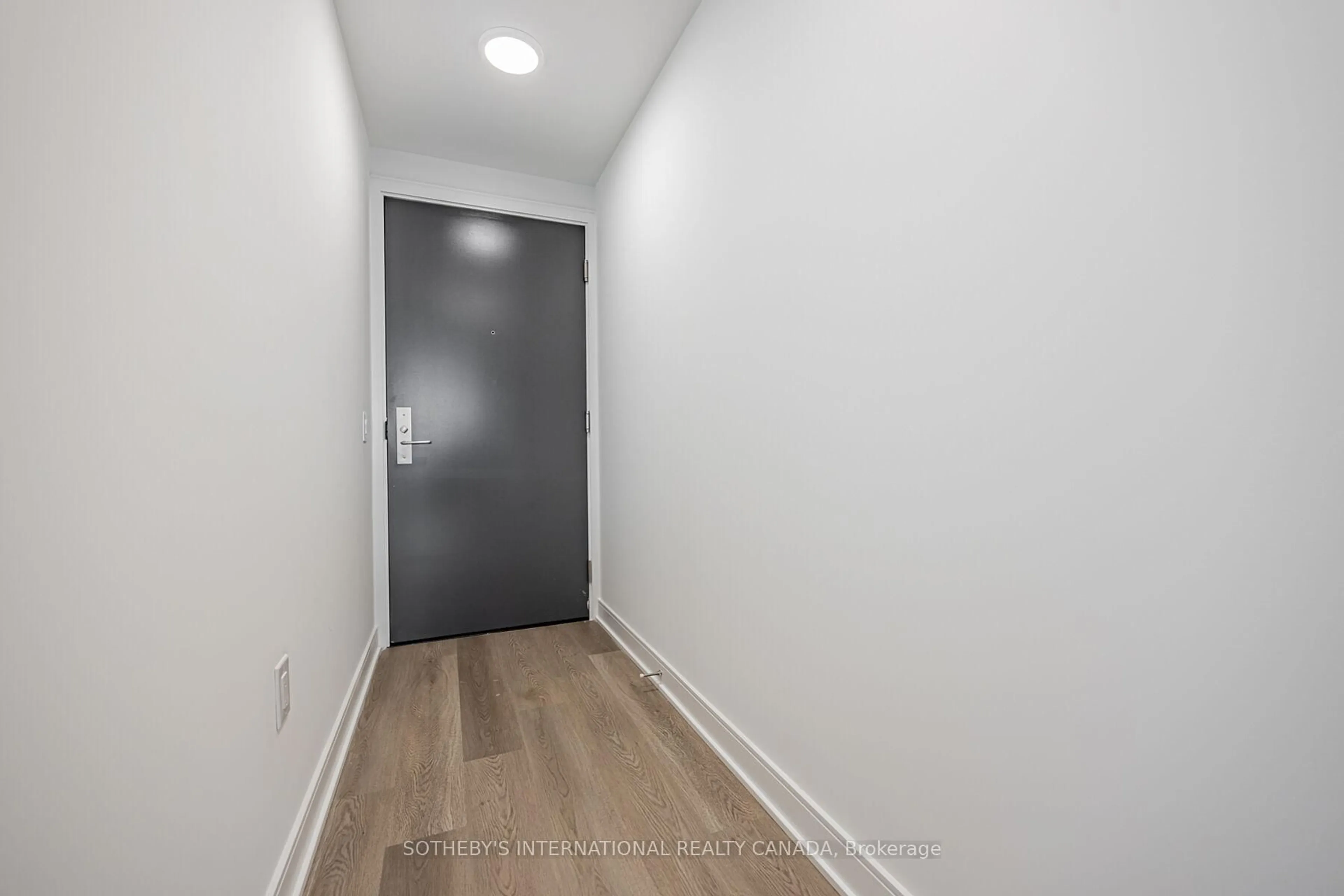 A pic of a room for 86 Dundas St #1521, Mississauga Ontario L5A 1W4