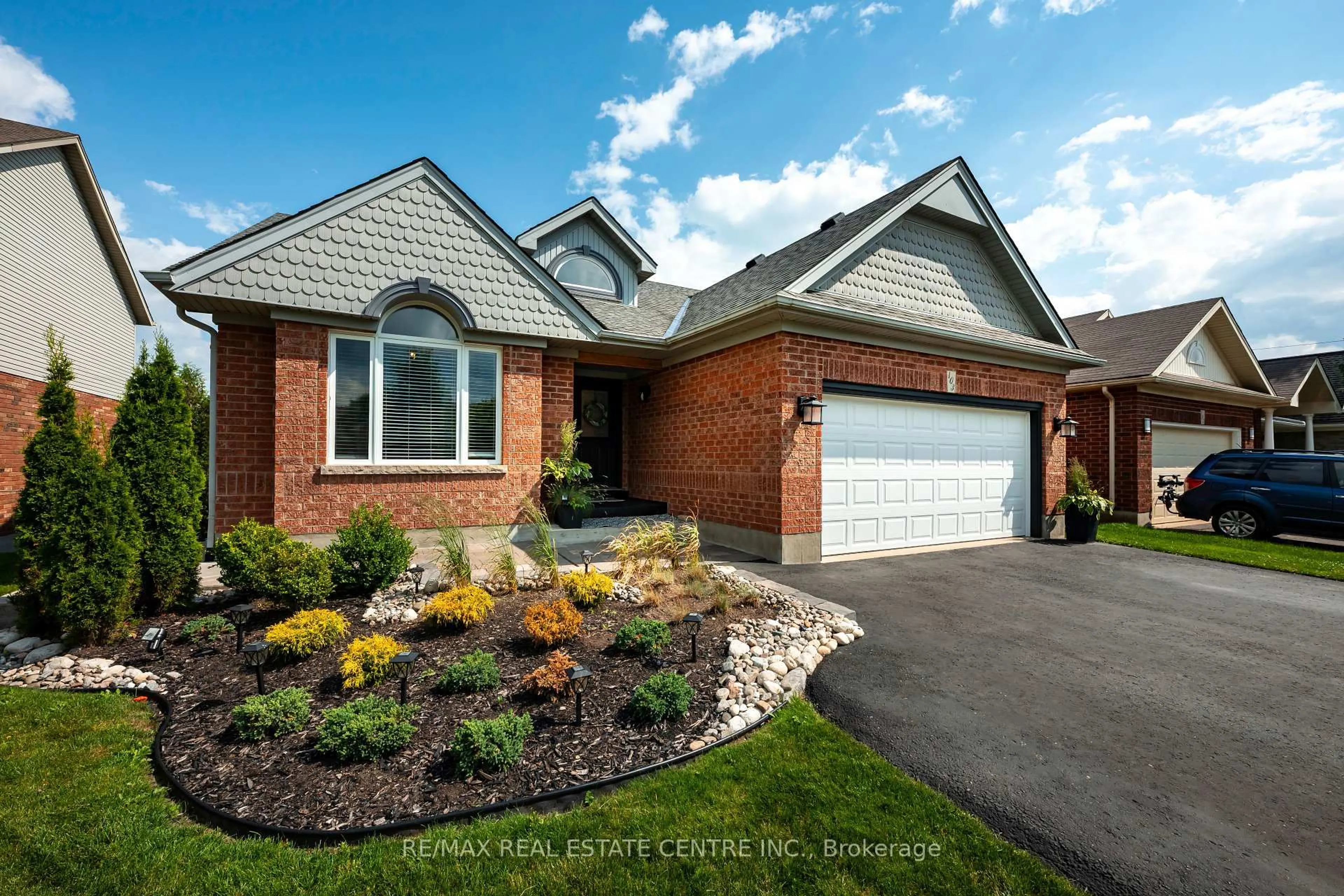 Home with brick exterior material, street for 103 Hunter Rd, Orangeville Ontario L9W 5C2
