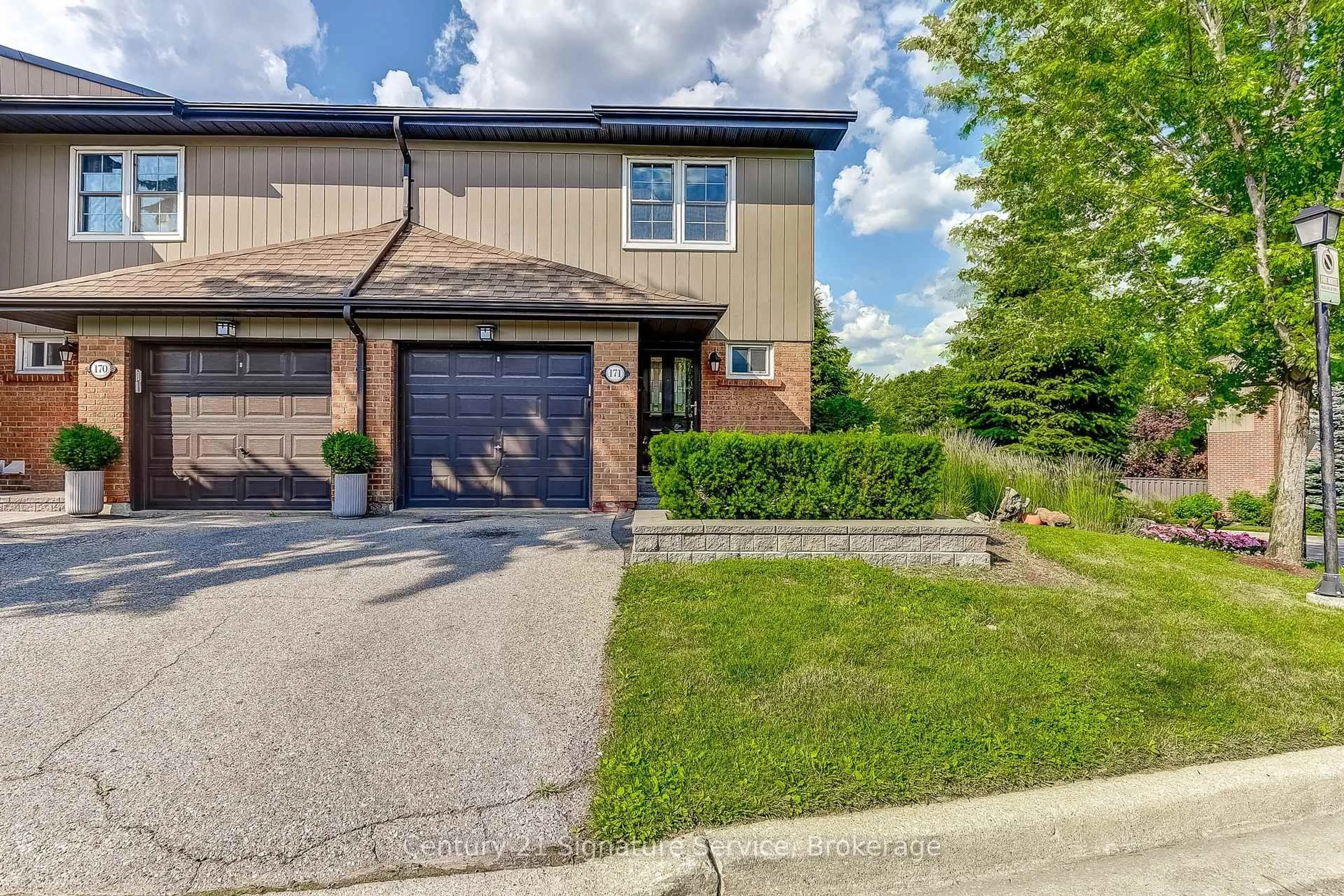 Unknown for 1951 Rathburn Rd #171, Mississauga Ontario L4W 2N9