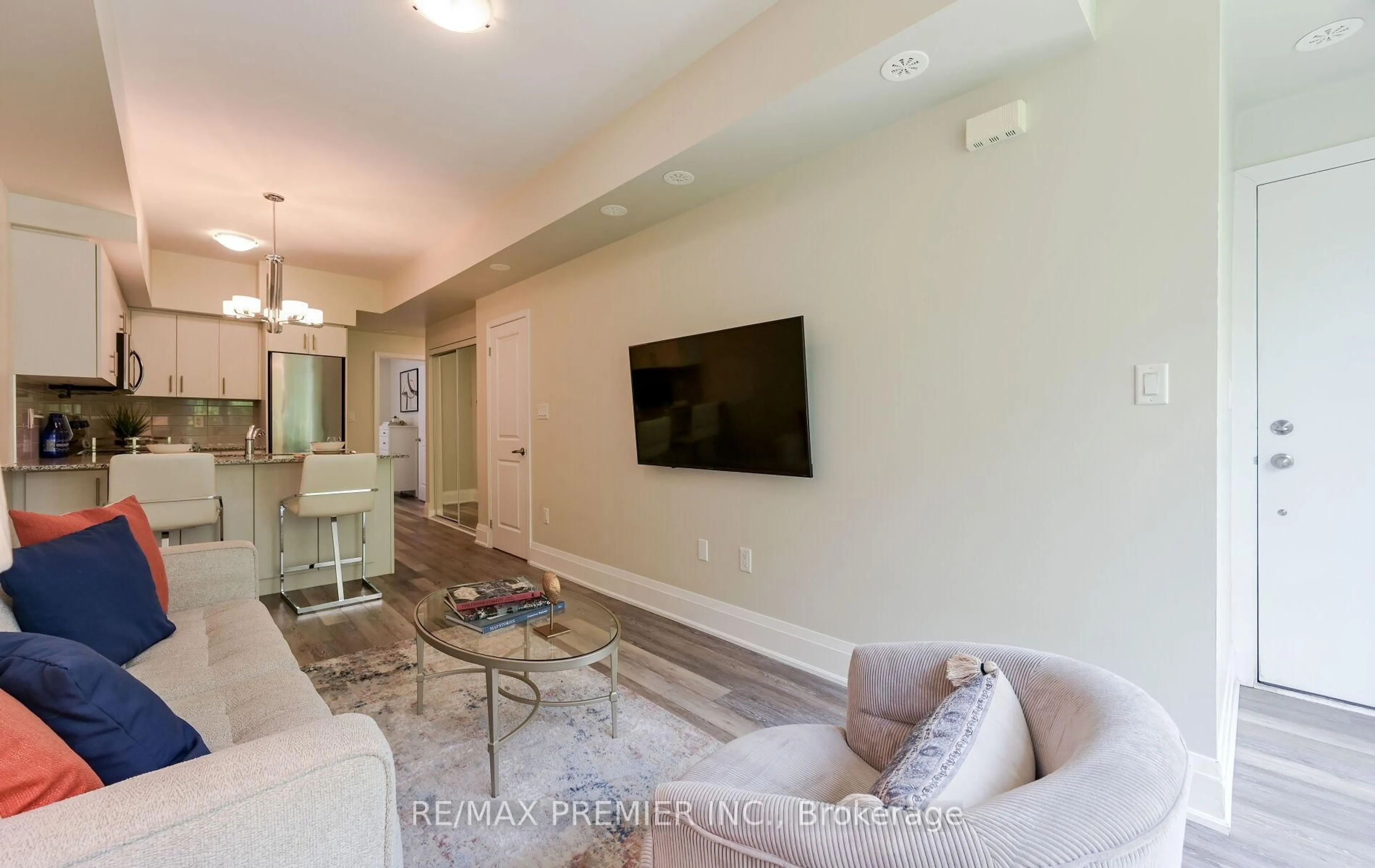 Living room with furniture, unknown for 30 Fieldway Rd #88, Toronto Ontario M8Z 0E3