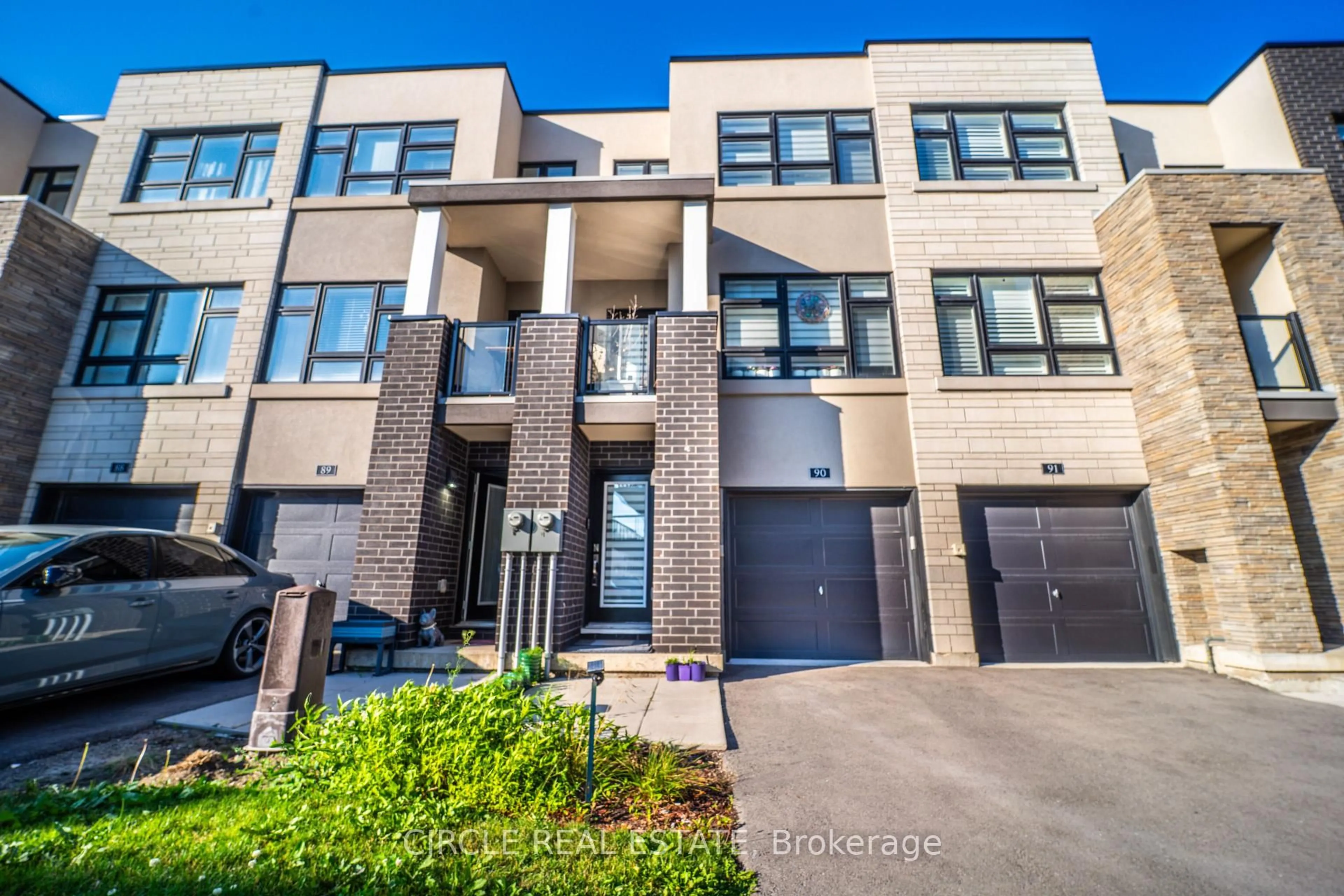 Unknown for 1121 Cooke Blvd #90, Burlington Ontario L7T 0C3