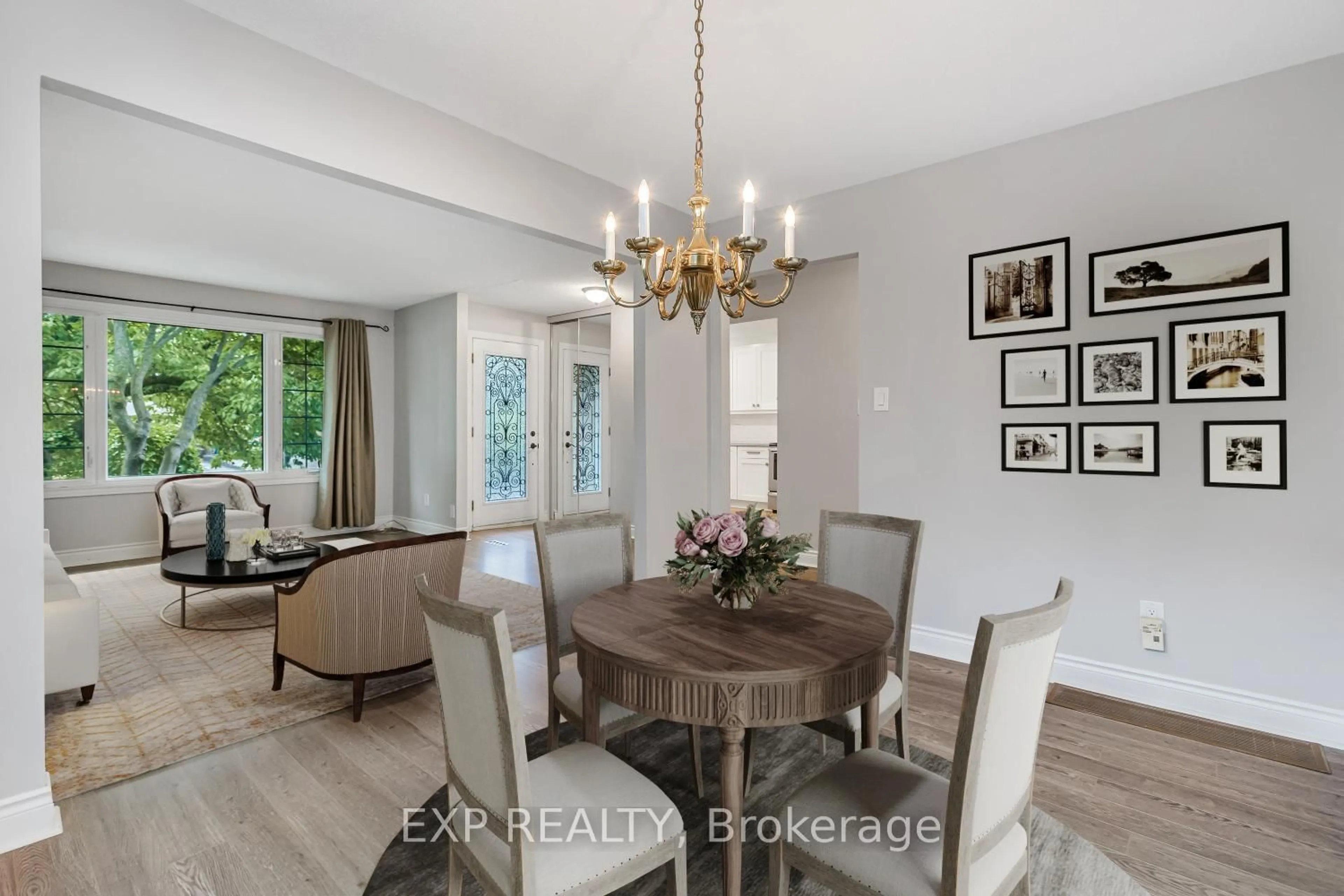 Dining room, unknown for 653 Elliott Cres, Milton Ontario L9T 3G5
