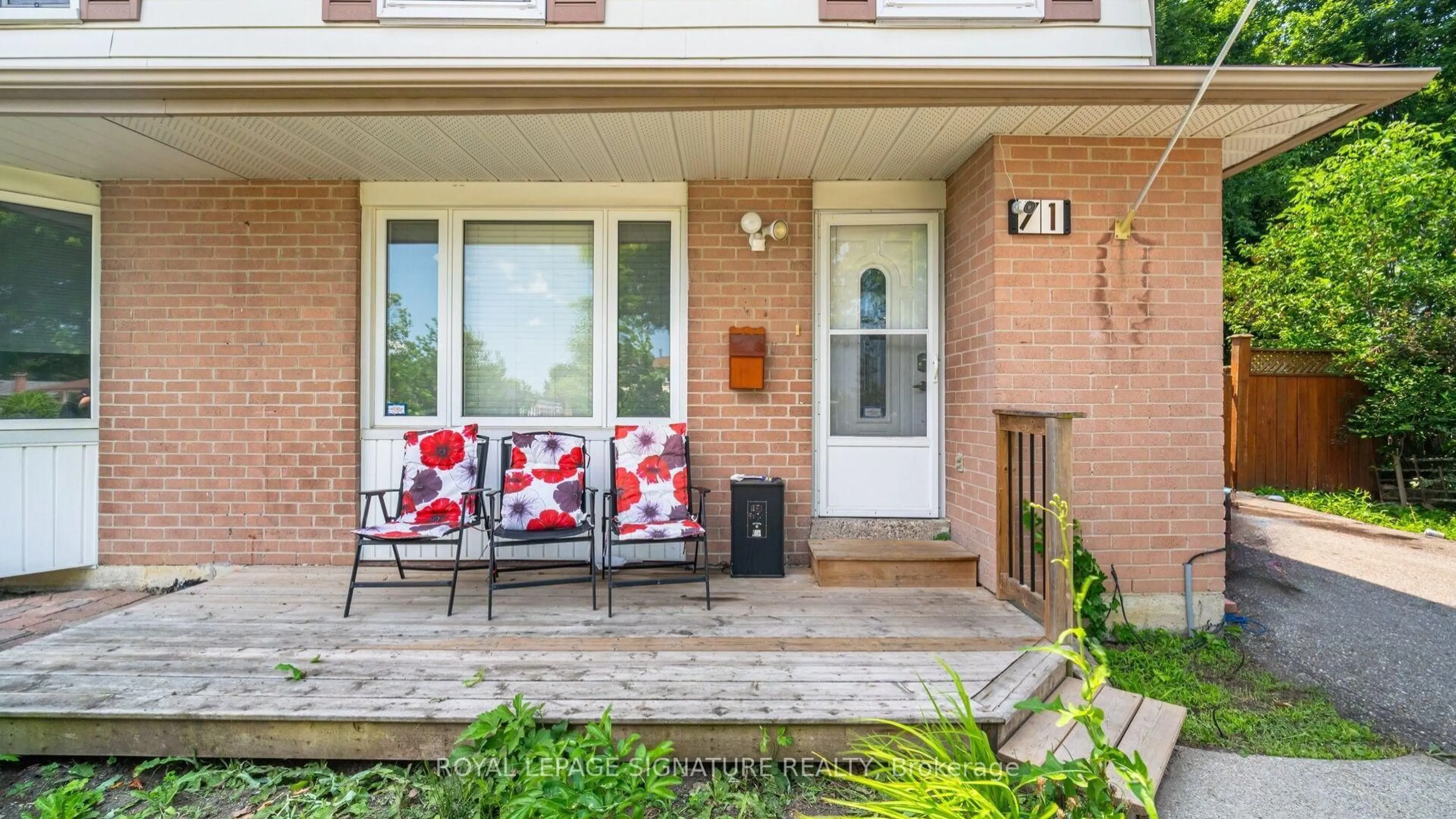 Unknown for 71 Mandarin Cres, Brampton Ontario L6S 2S2