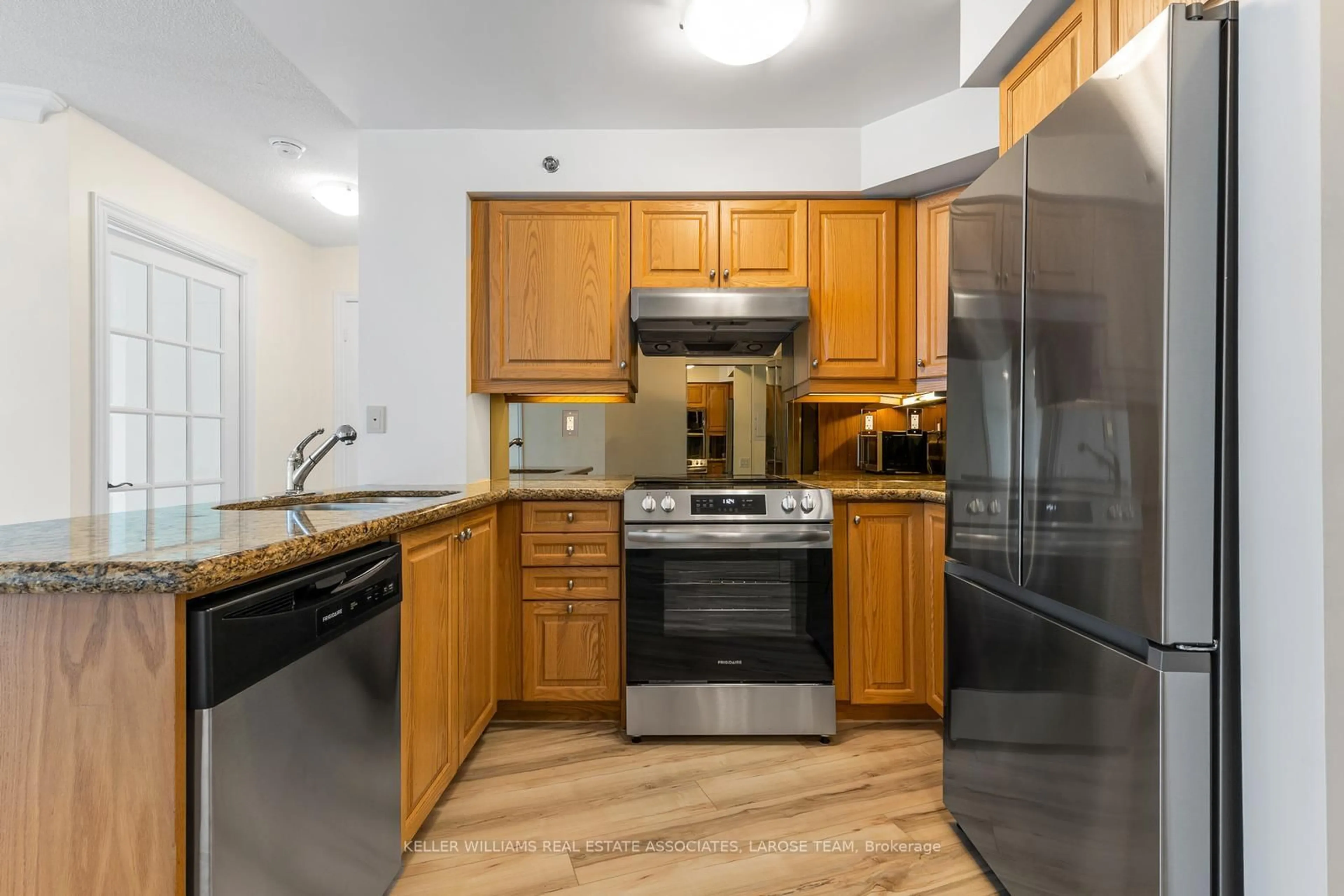 Standard kitchen, unknown for 3 Marine Parade Dr #1504, Toronto Ontario M8V 3Z5