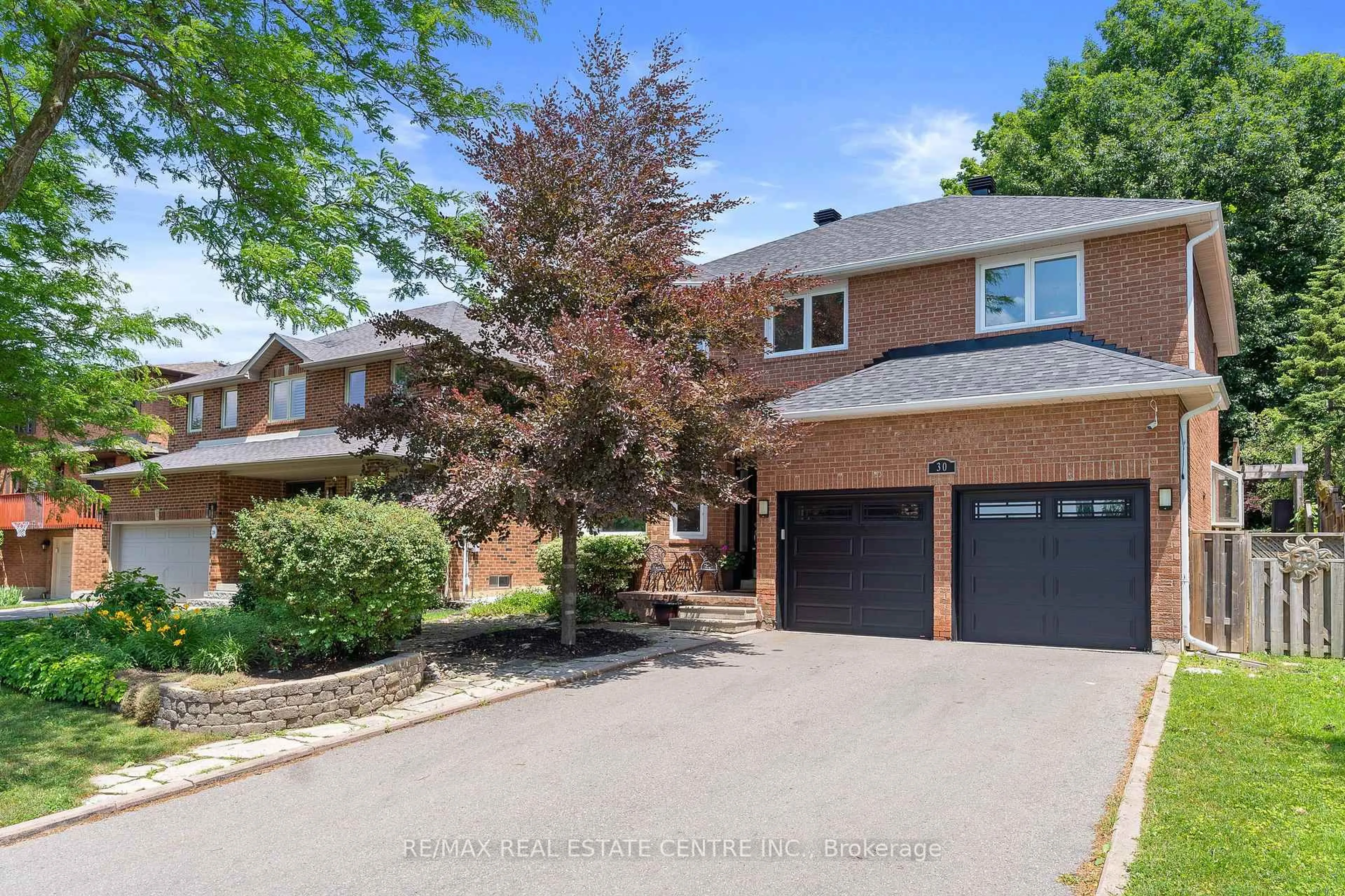 Home with brick exterior material, street for 30 Regentview Dr, Brampton Ontario L6Z 3G6