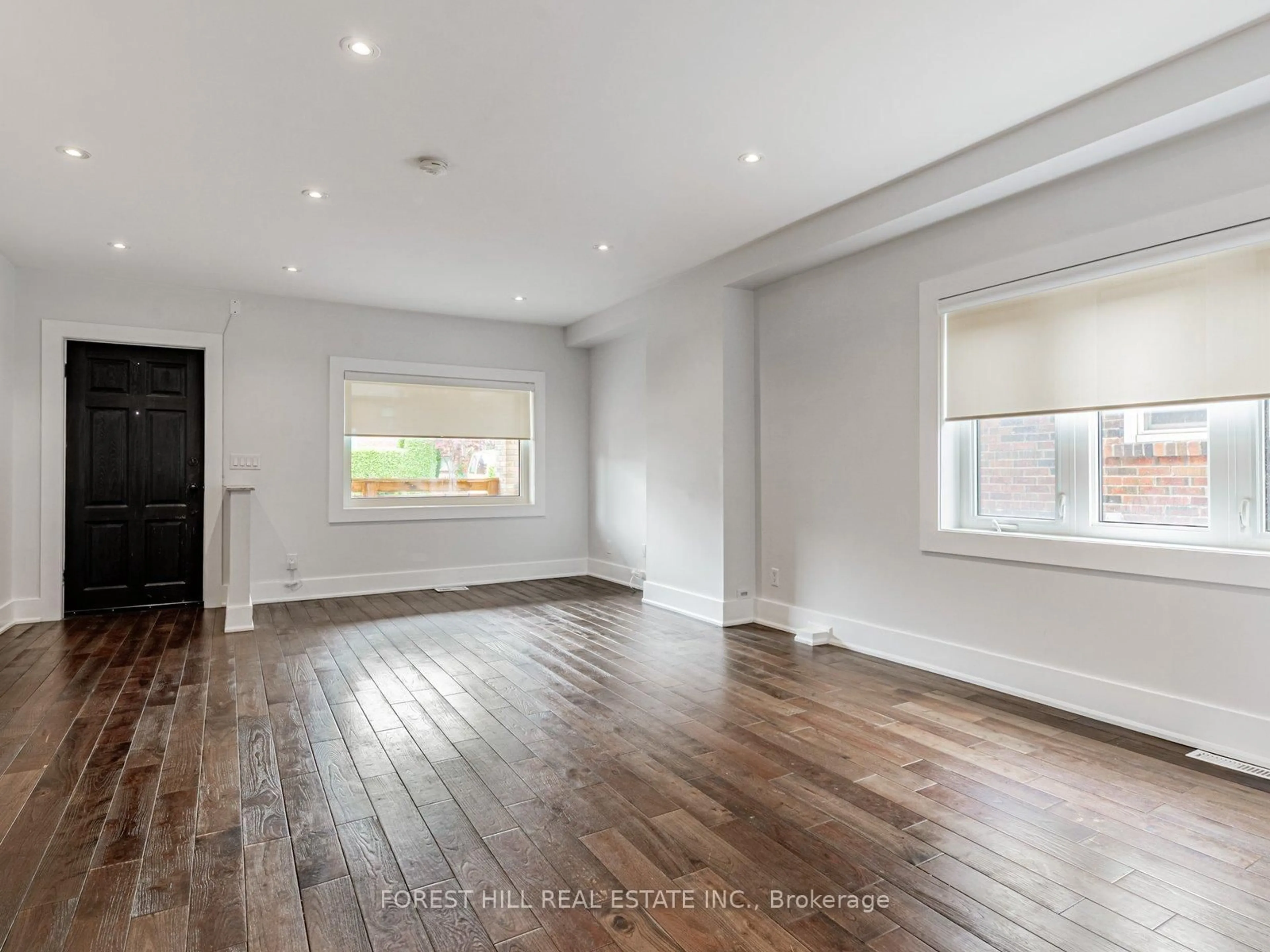 A pic of a room for 41 Dynevor Rd, Toronto Ontario M6E 3W7