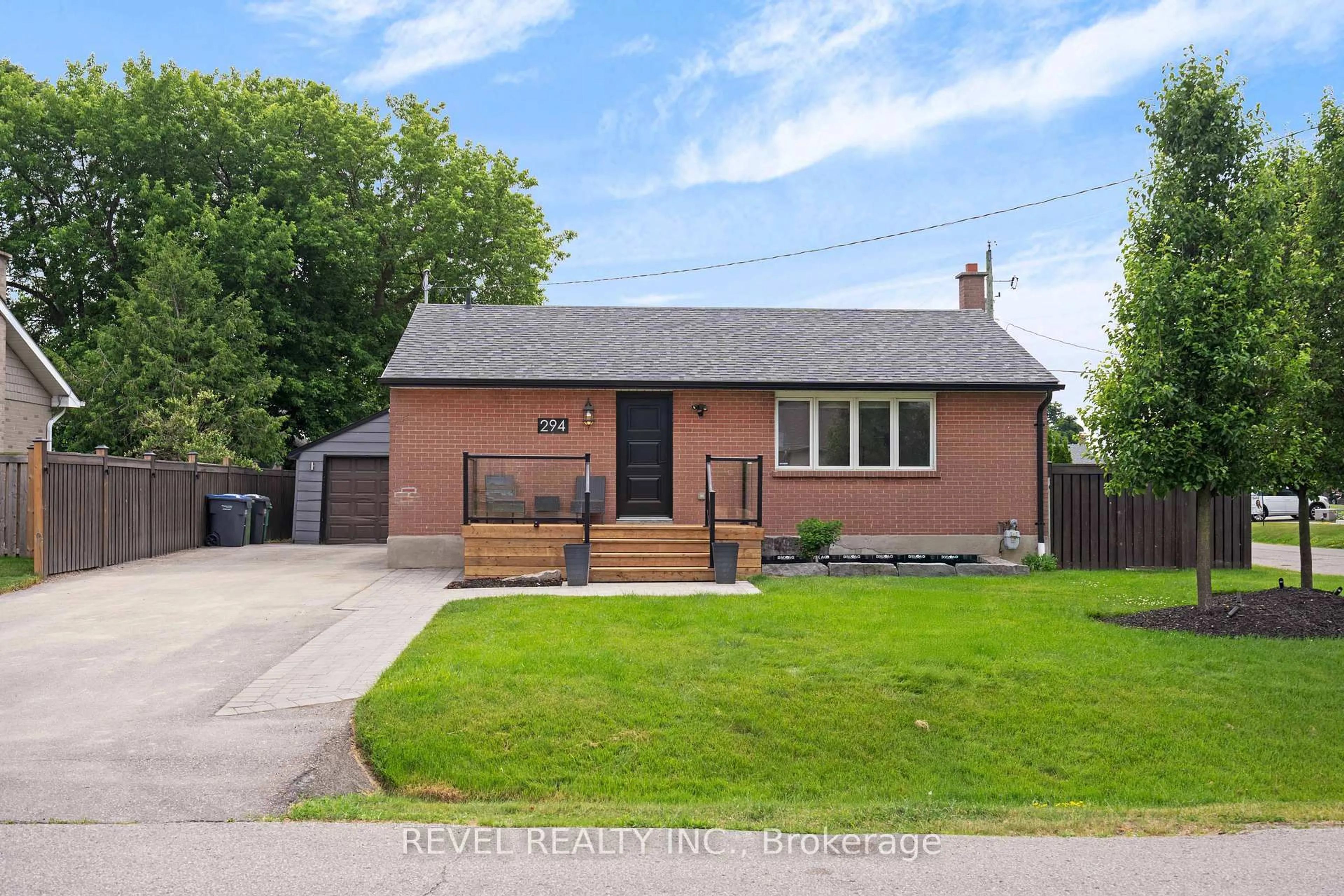 Home with brick exterior material, street for 294 Henderson St, Caledon Ontario L7E 4X8