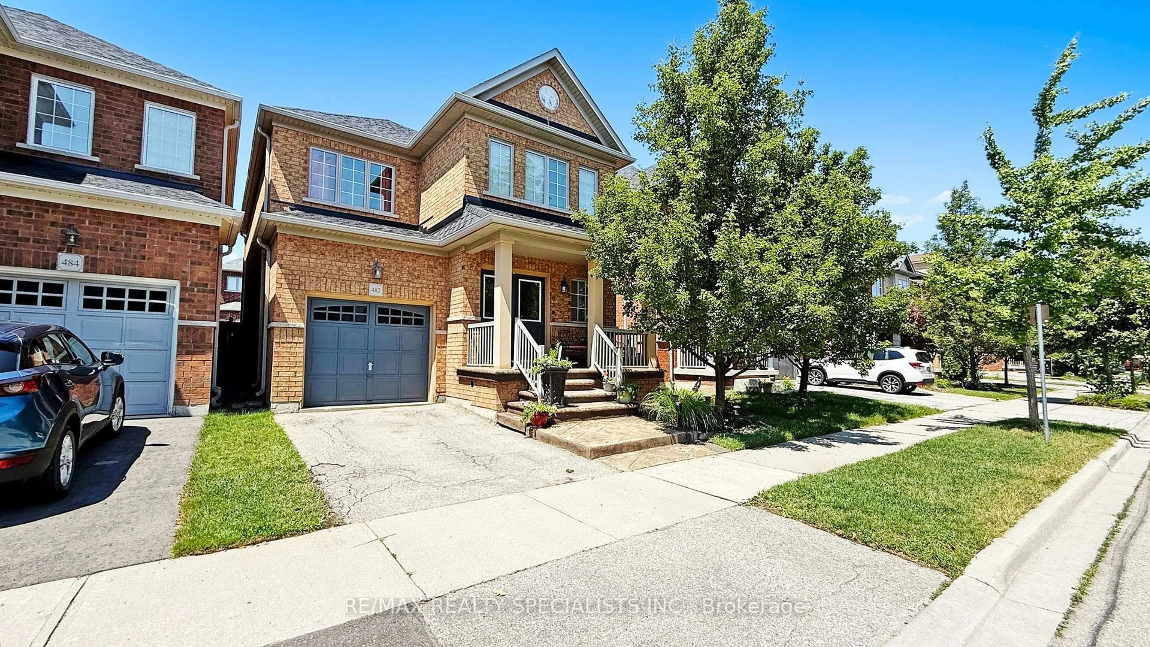Home with brick exterior material, street for 482 Grant Way, Milton Ontario L9T 0S8