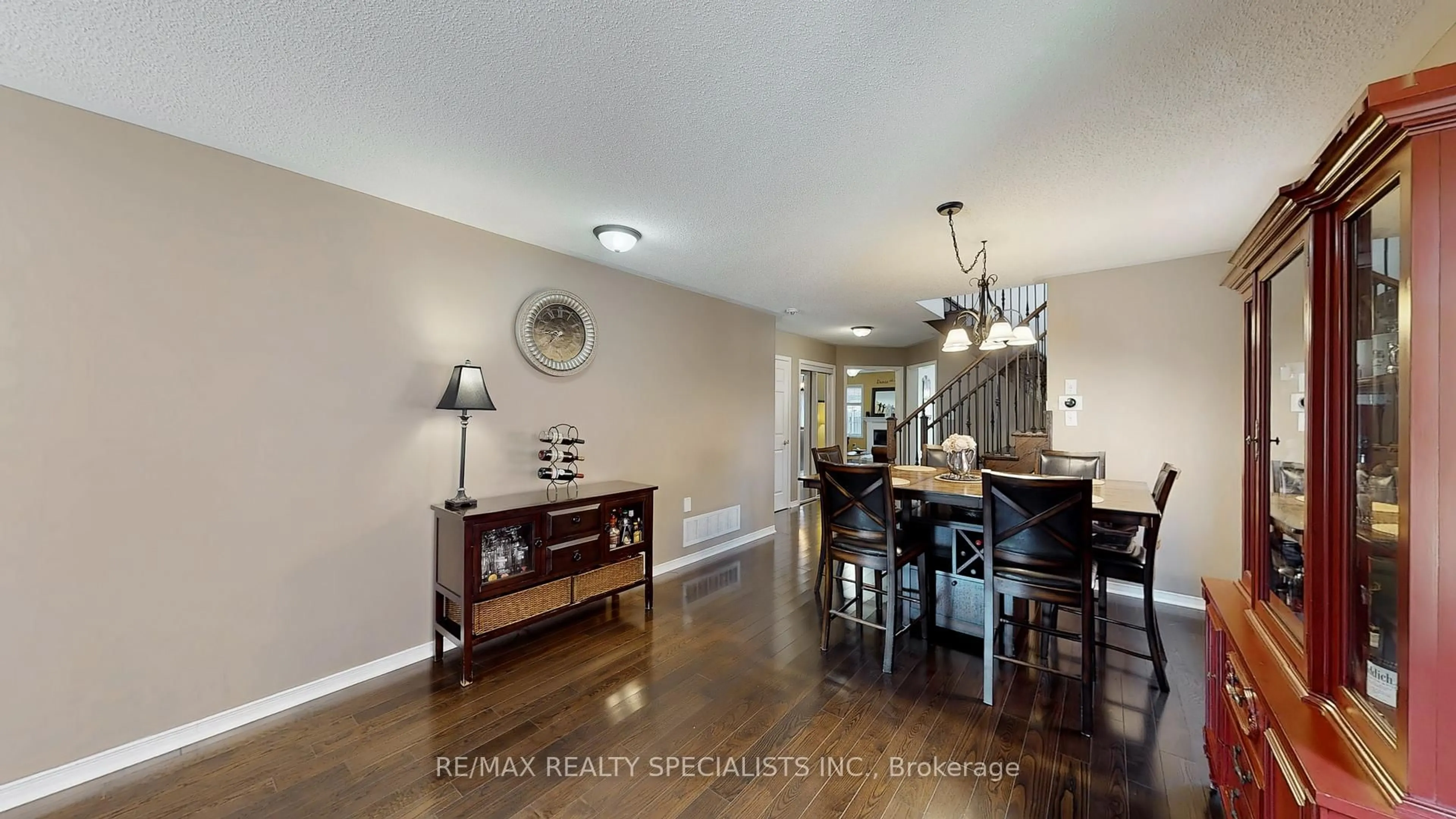 Dining room, unknown for 482 Grant Way, Milton Ontario L9T 0S8