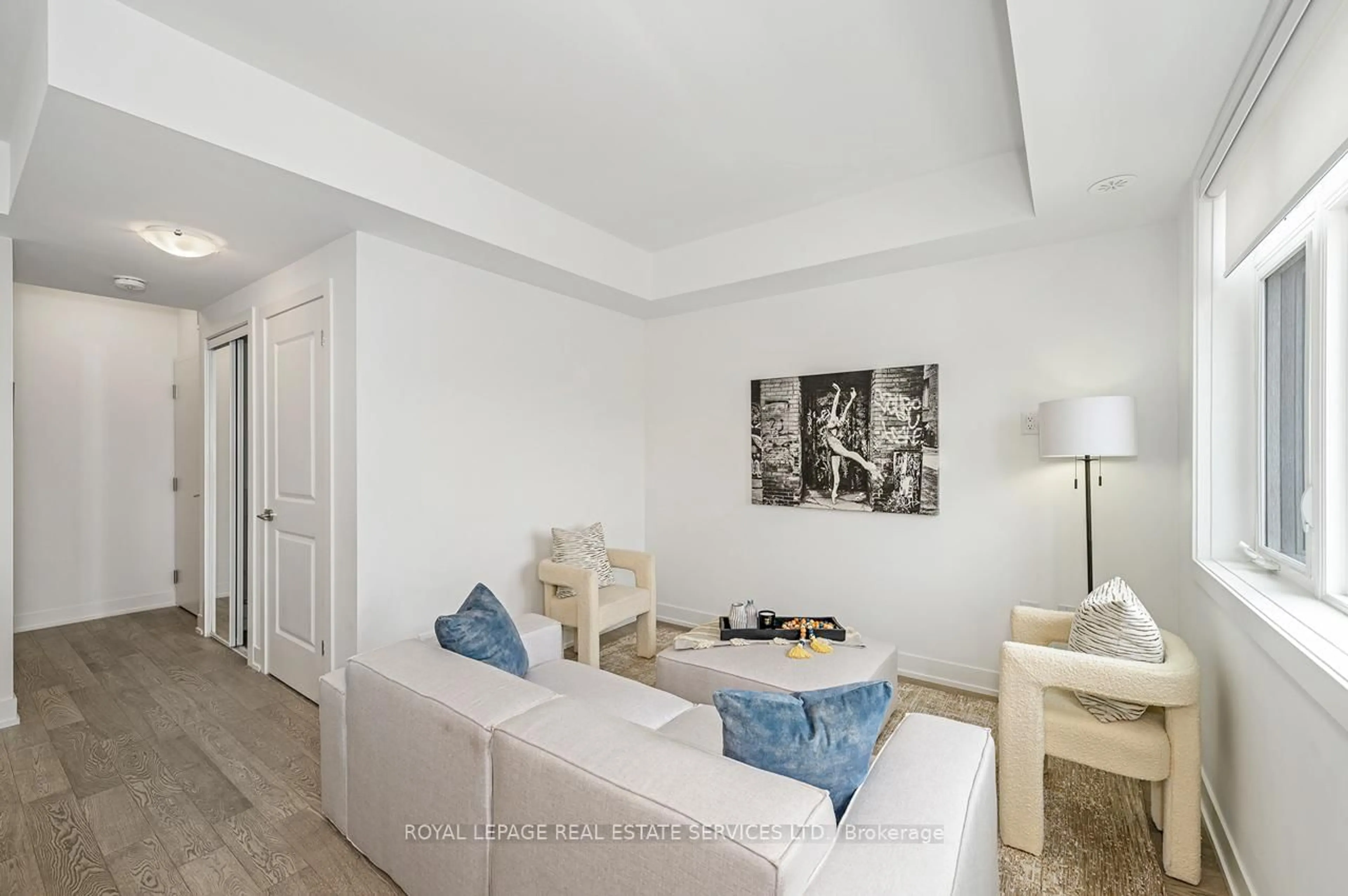 Living room with furniture, unknown for 1075 Douglas McCurdy Common #251, Mississauga Ontario L5G 0C6