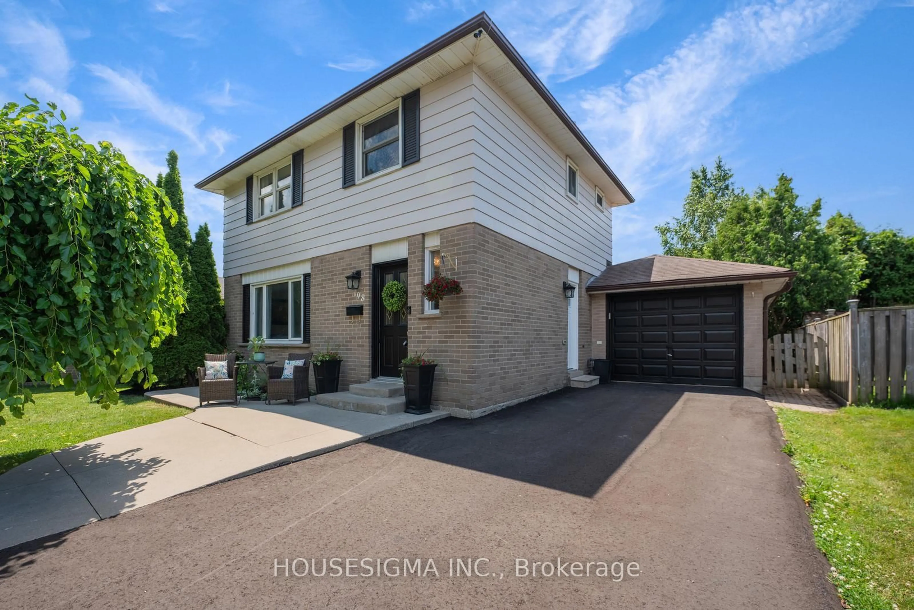 Home with brick exterior material, street for 198 Archdekin Dr, Brampton Ontario L6V 1Z1