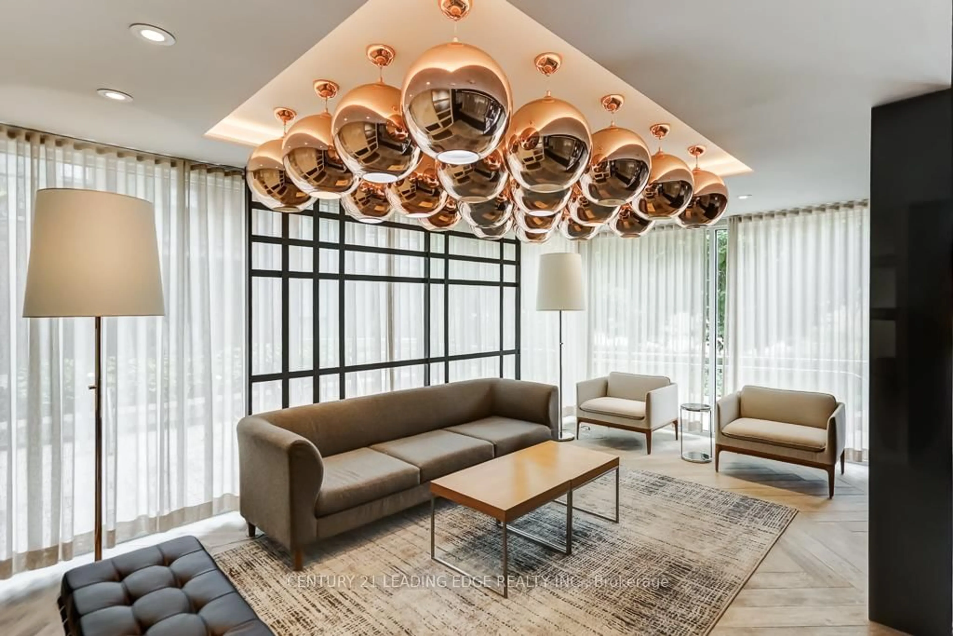 Lobby for 150 Sabina Dr #411, Oakville Ontario L6H 7C3