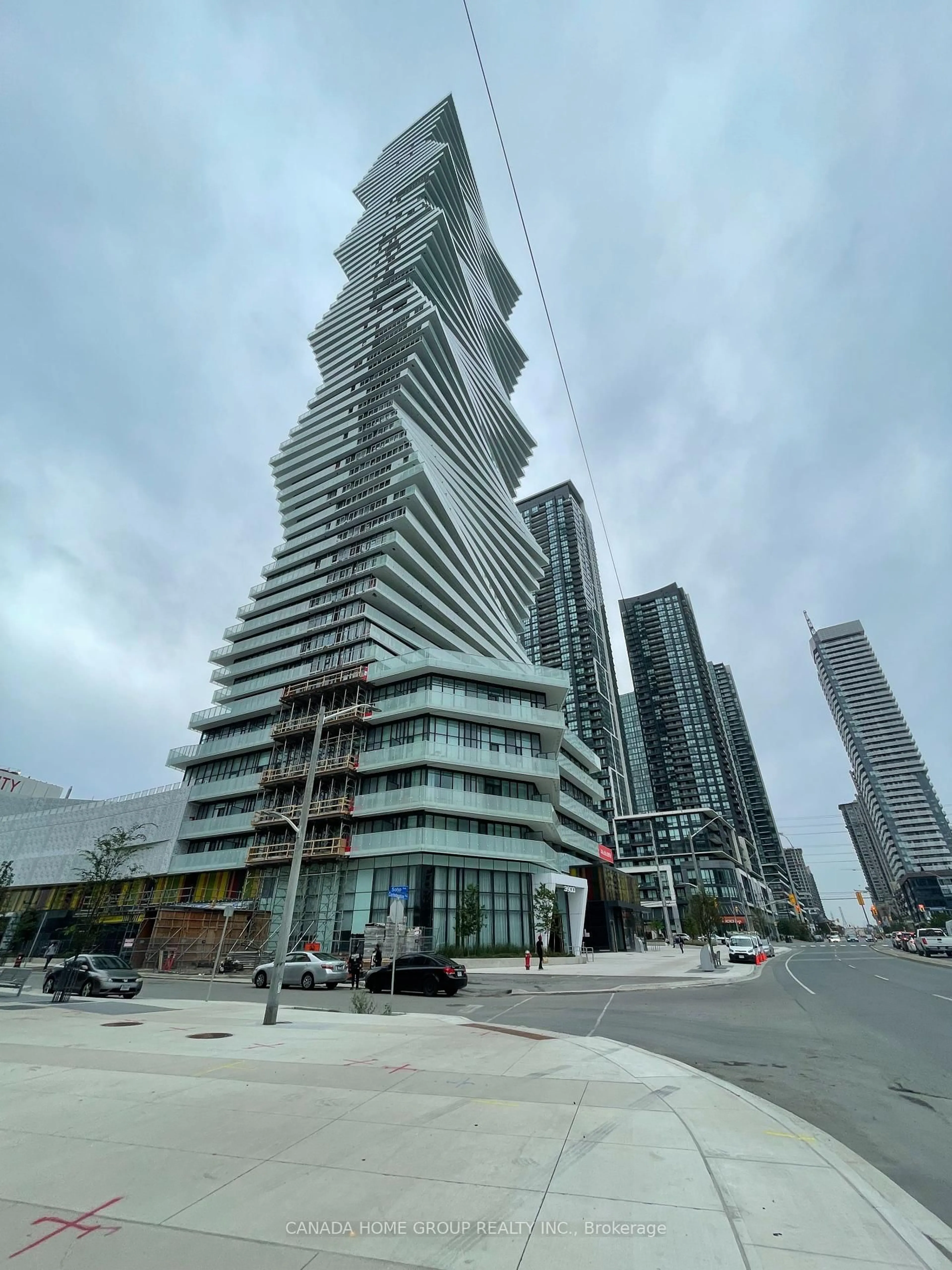 Unknown for 3900 Confederation Pkwy #5905, Mississauga Ontario L5B 0M3