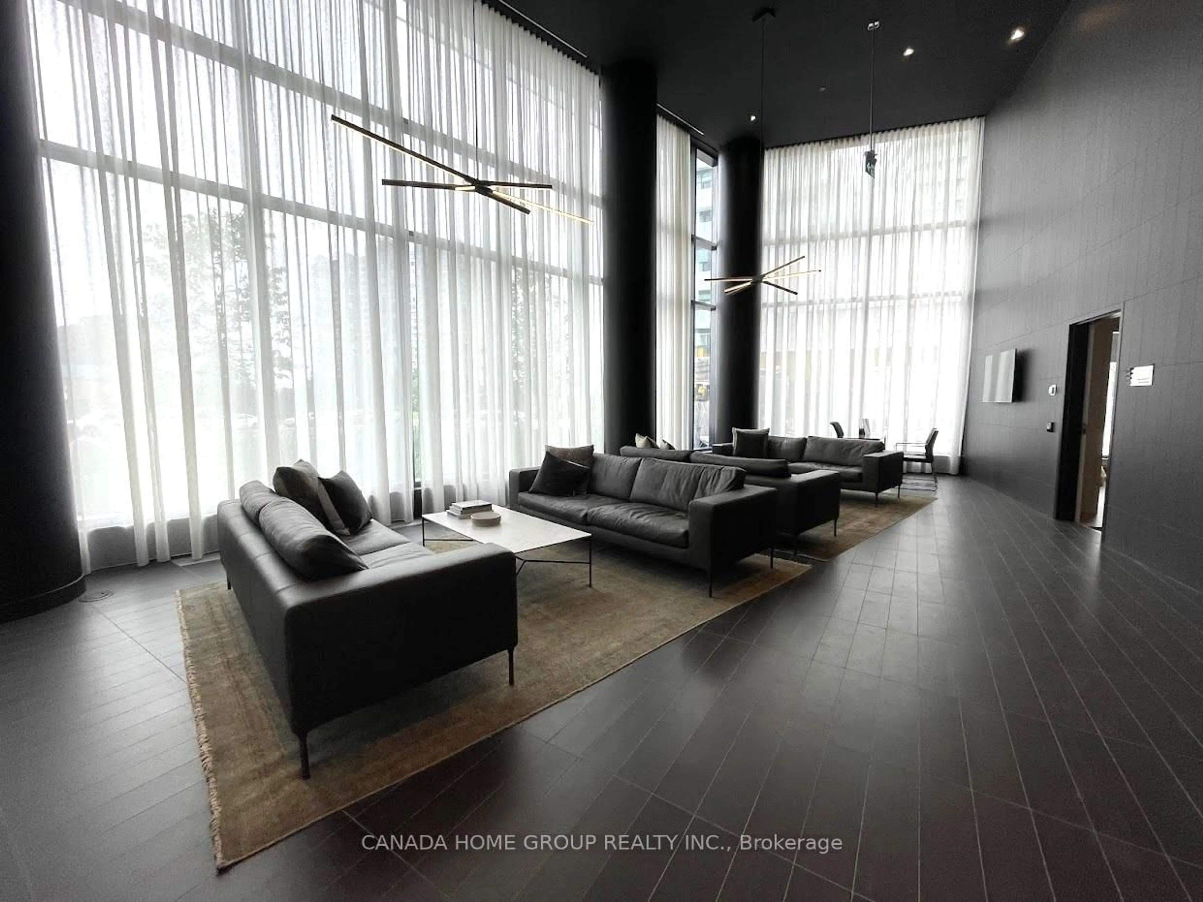 Unknown for 3900 Confederation Pkwy #5905, Mississauga Ontario L5B 0M3