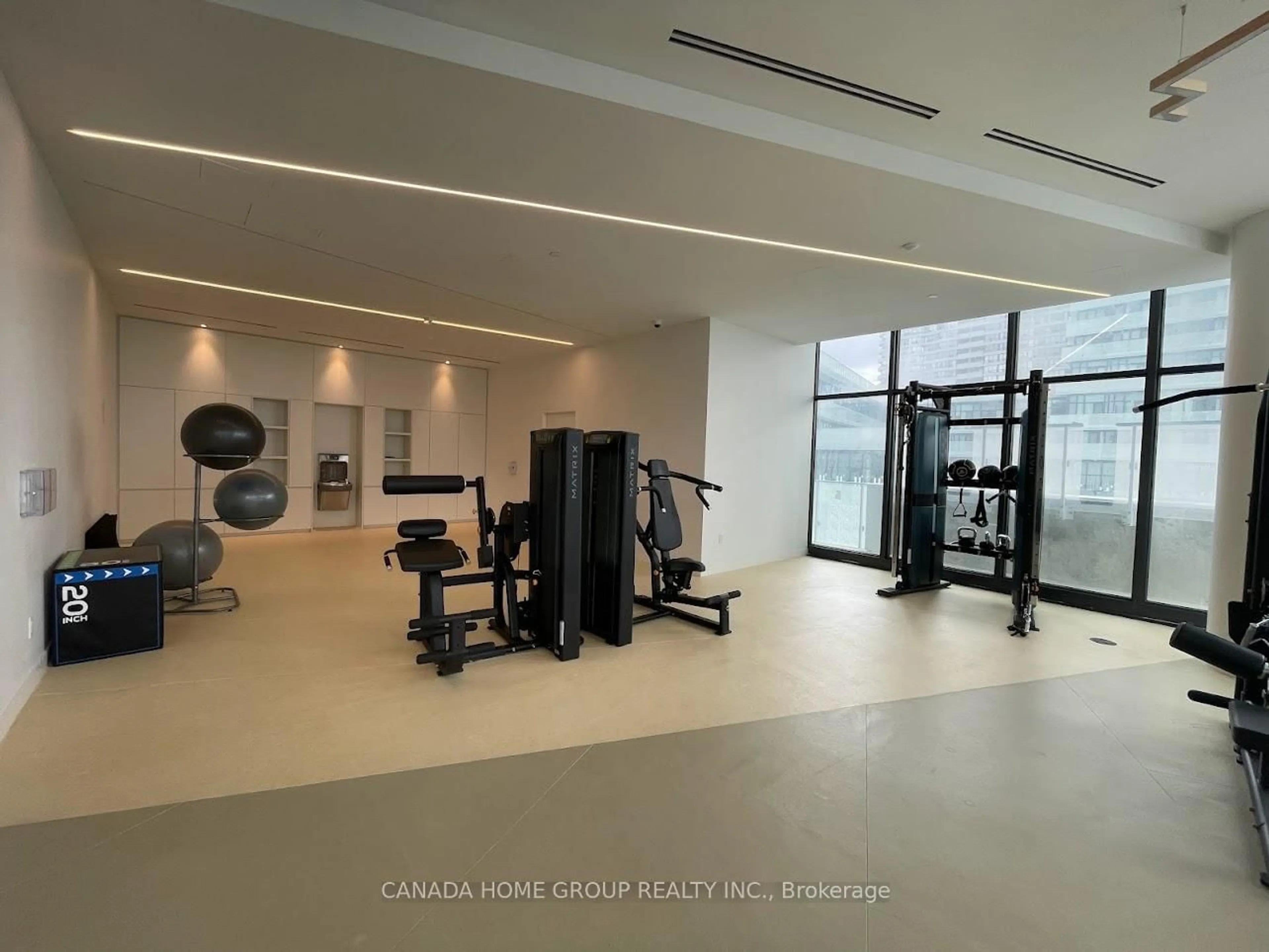 Gym or fitness room for 3900 Confederation Pkwy #5905, Mississauga Ontario L5B 0M3