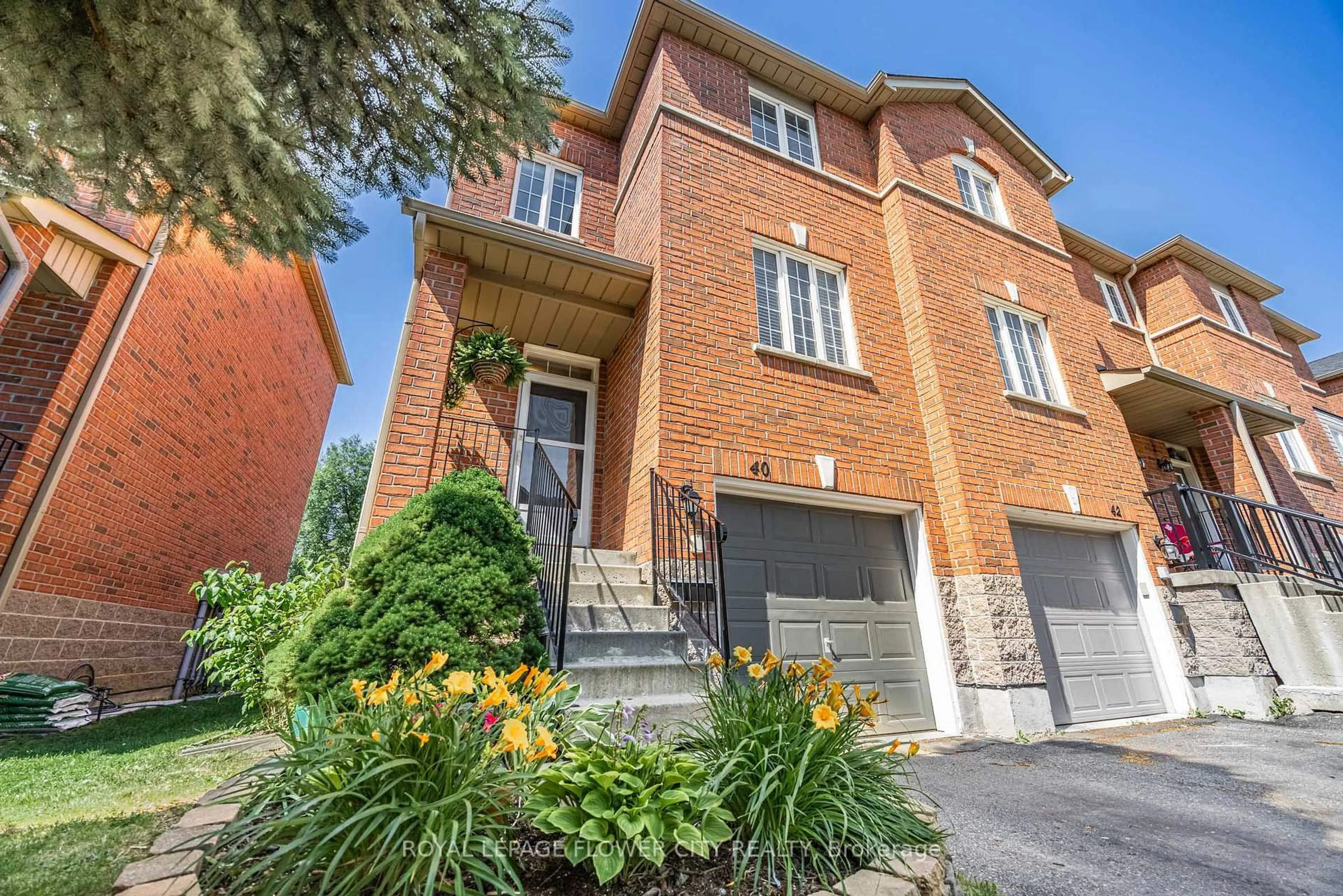 Home with brick exterior material, street for 120 Railroad St #40, Brampton Ontario L6X 5A1