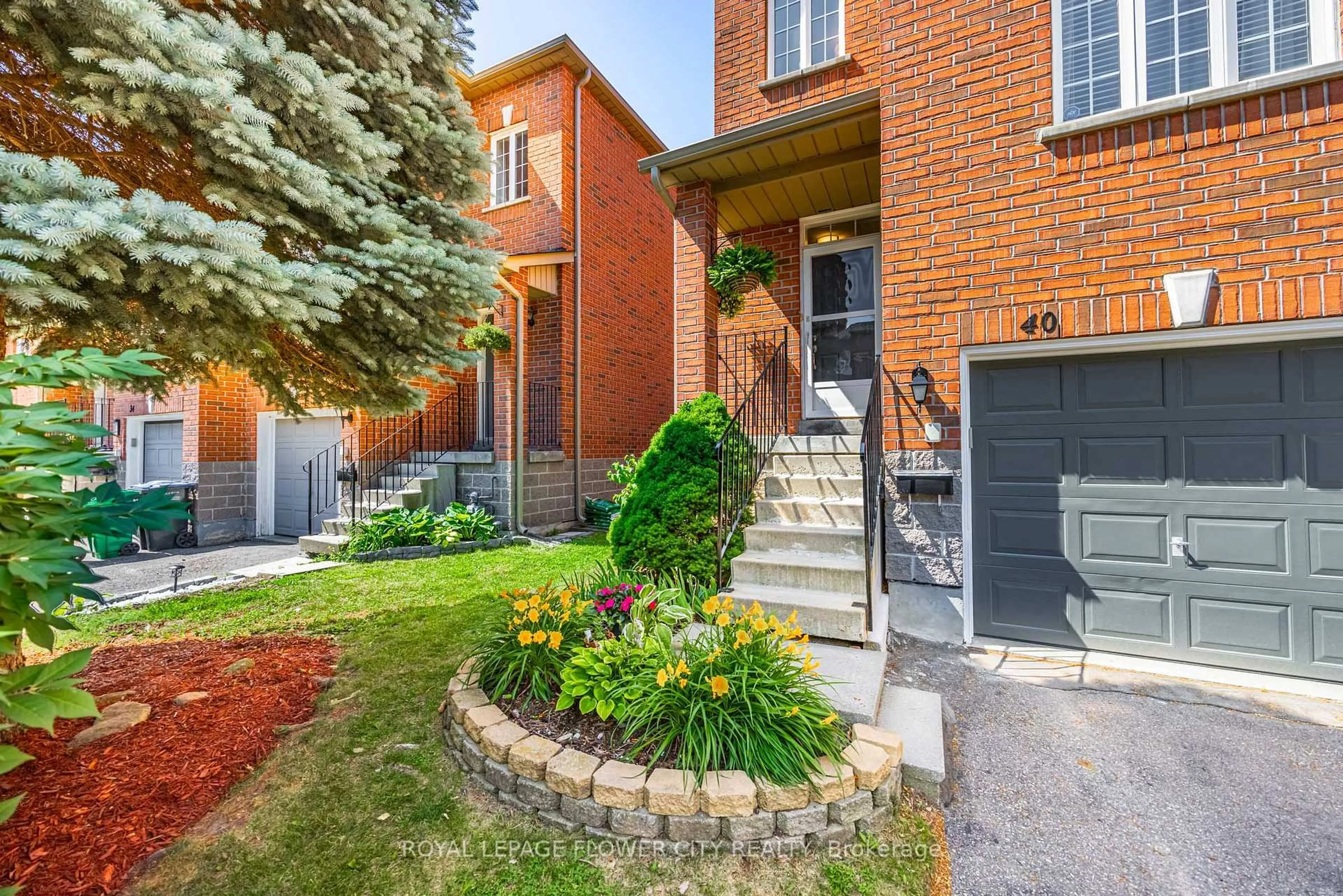 Home with brick exterior material, street for 120 Railroad St #40, Brampton Ontario L6X 5A1
