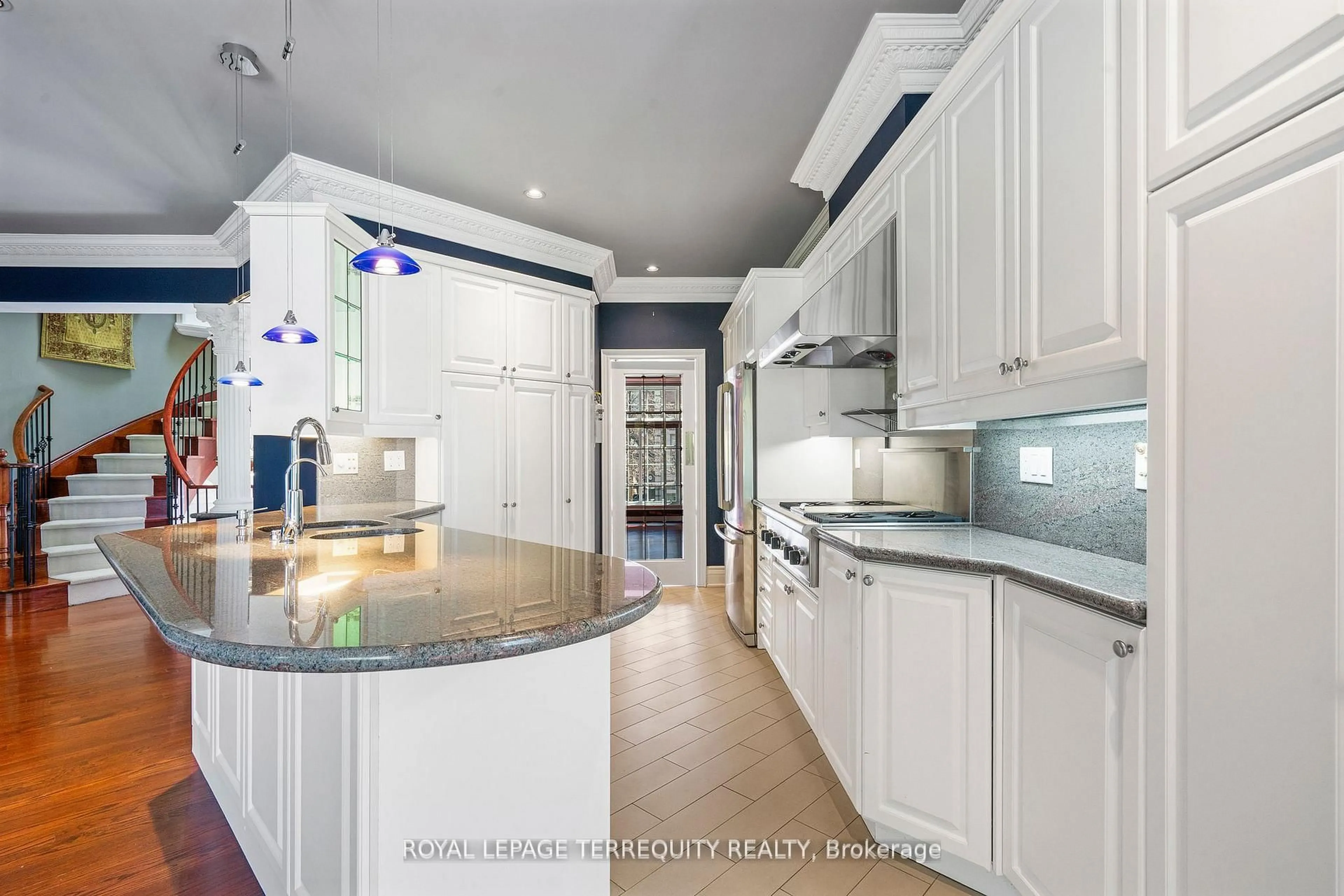 Contemporary kitchen, ceramic/tile floor for 197 La Rose Ave #18, Toronto Ontario M9P 3W1